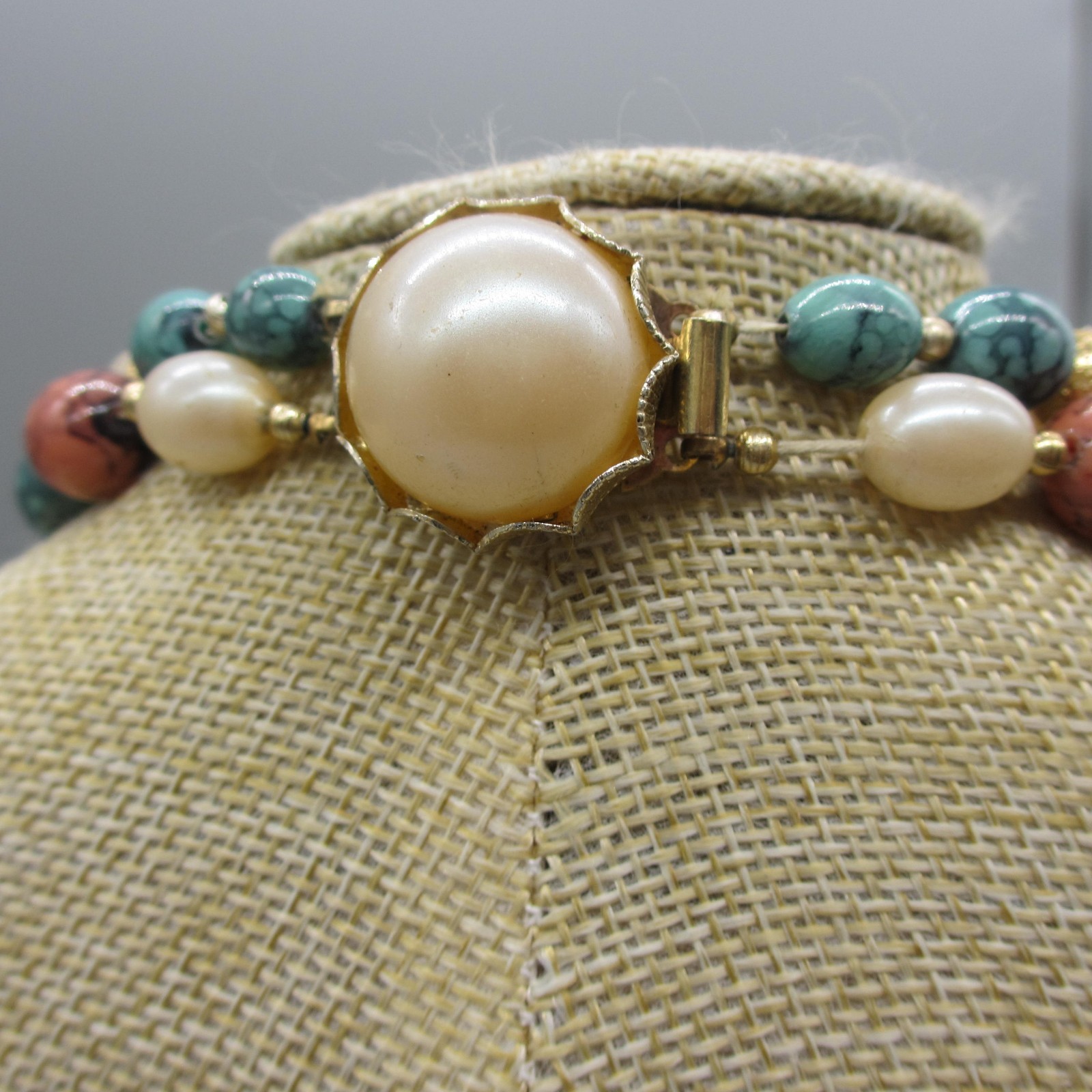 Vintage Hong Kong Necklace Mottled Beads Green Orange Simulated Pearl 19 Inch