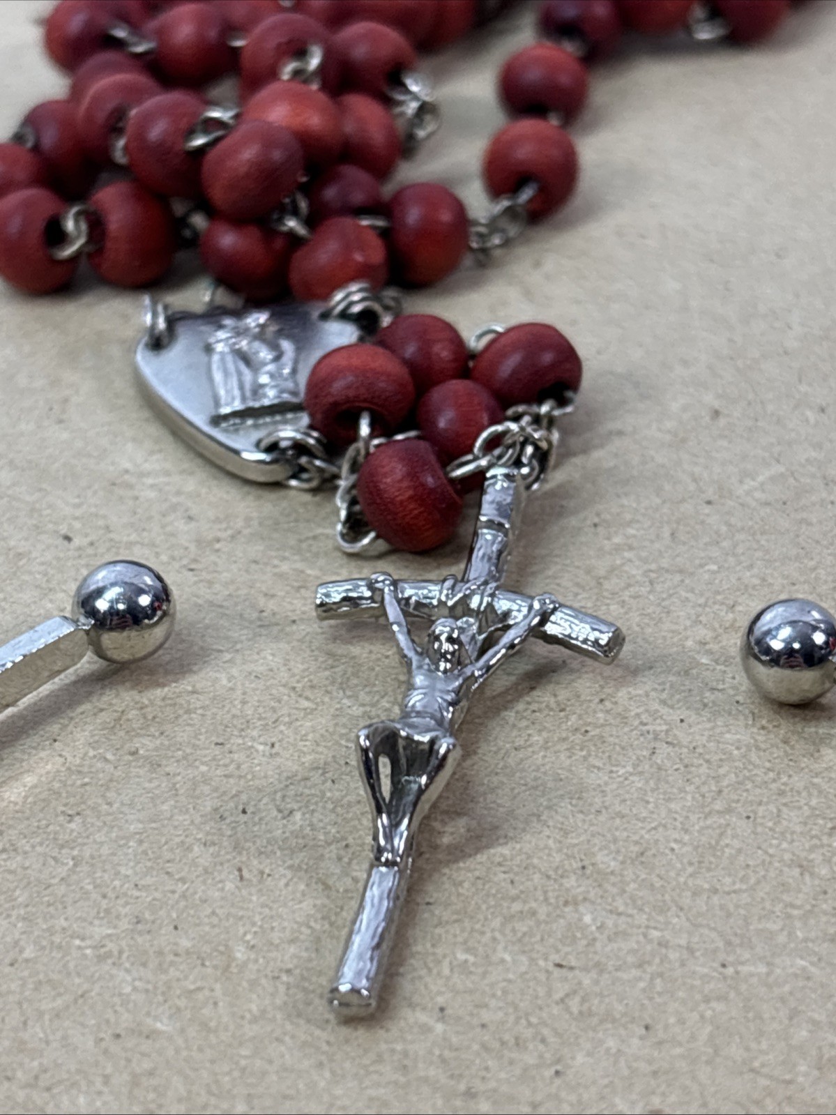 Small Lot of Jewelry Bracelets, Necklaces, & Rings. Religious and Other Styles