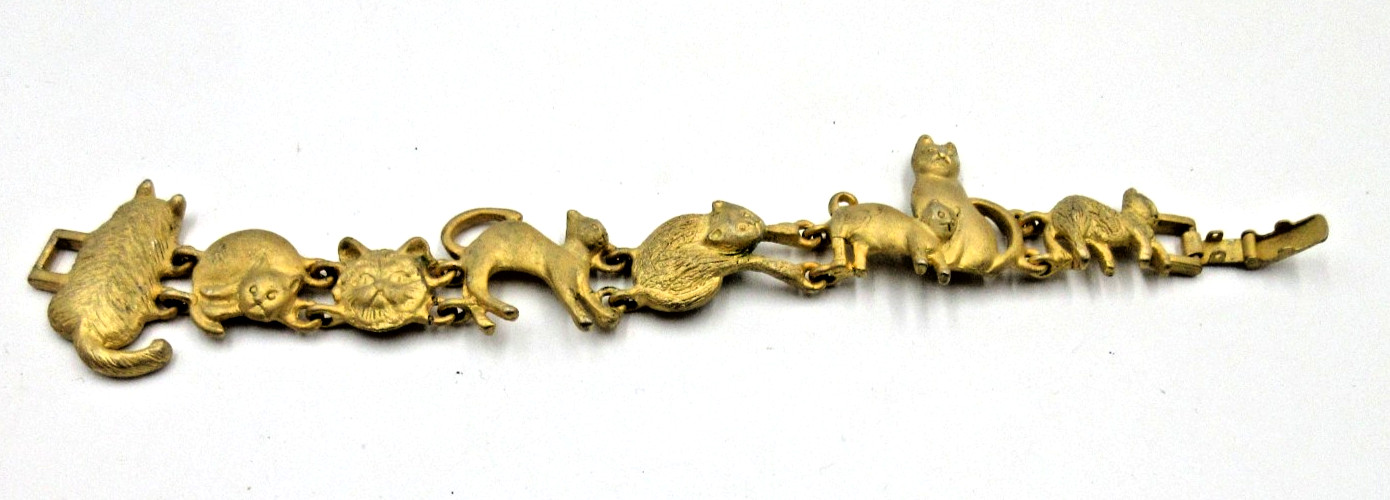 VTG 7.25″ SIGNED AJC KITTEN KITTY CAT FELINE WRAP bracelet brushed gold tone mtl