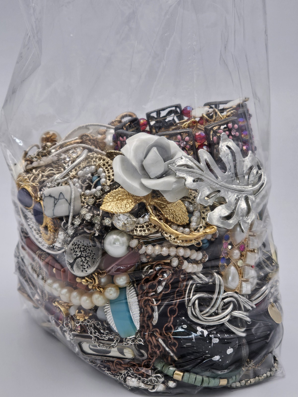 Mixed Wearable Jewelry Lot 26B Bag Vintage to Modern All Wearable 3 Lb 6 oz