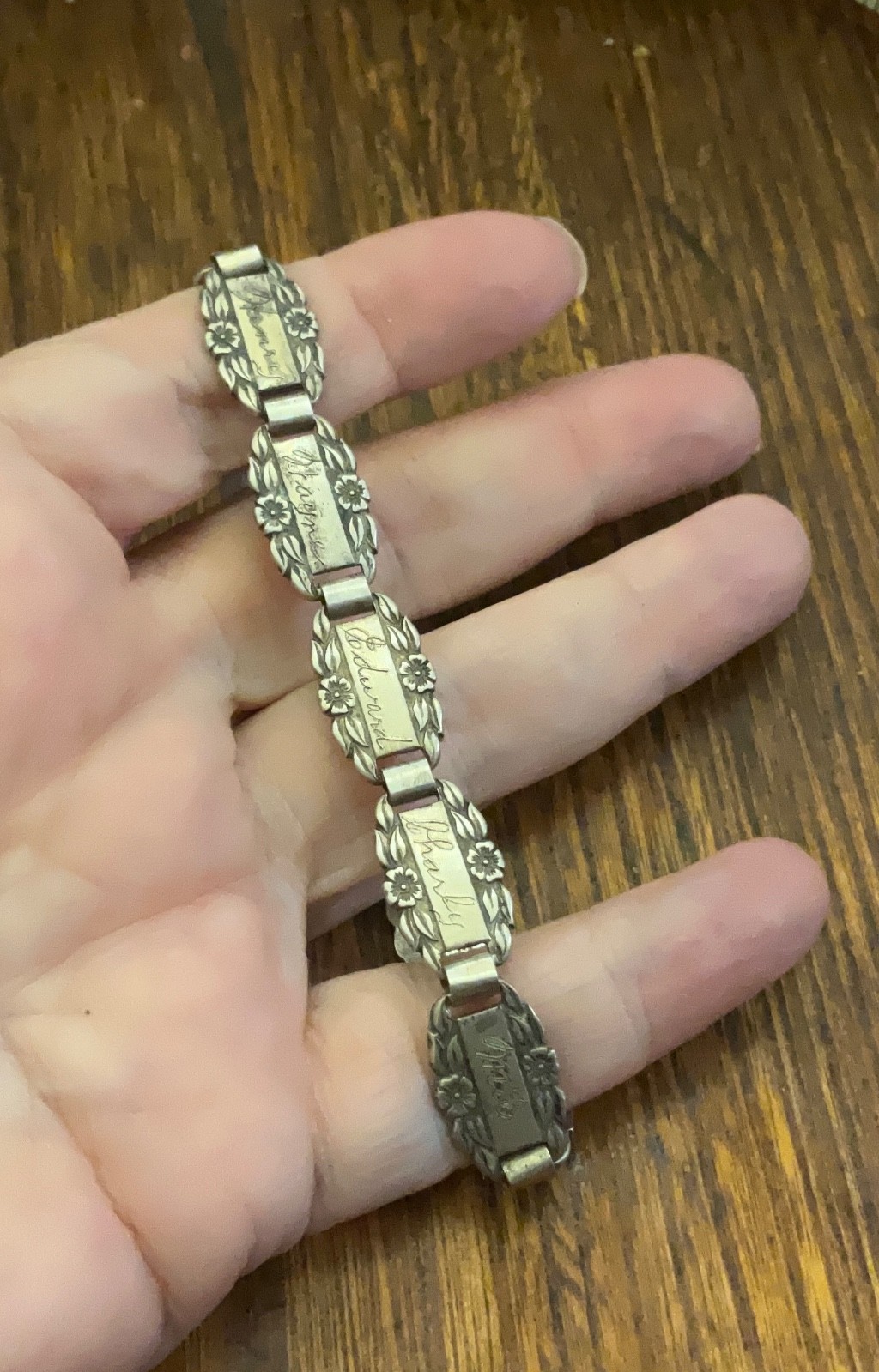 World War II era Sterling silver forget me not bracelet 7.5 inches