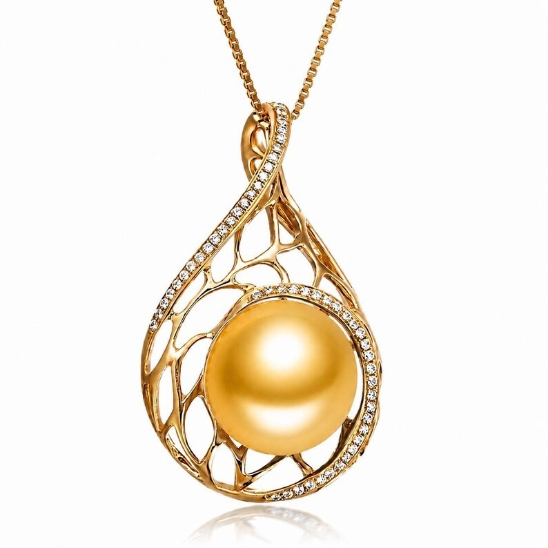 Gold Pearl Bridal Necklace, Gold Teardrop Pendant, Wedding Gift for Her