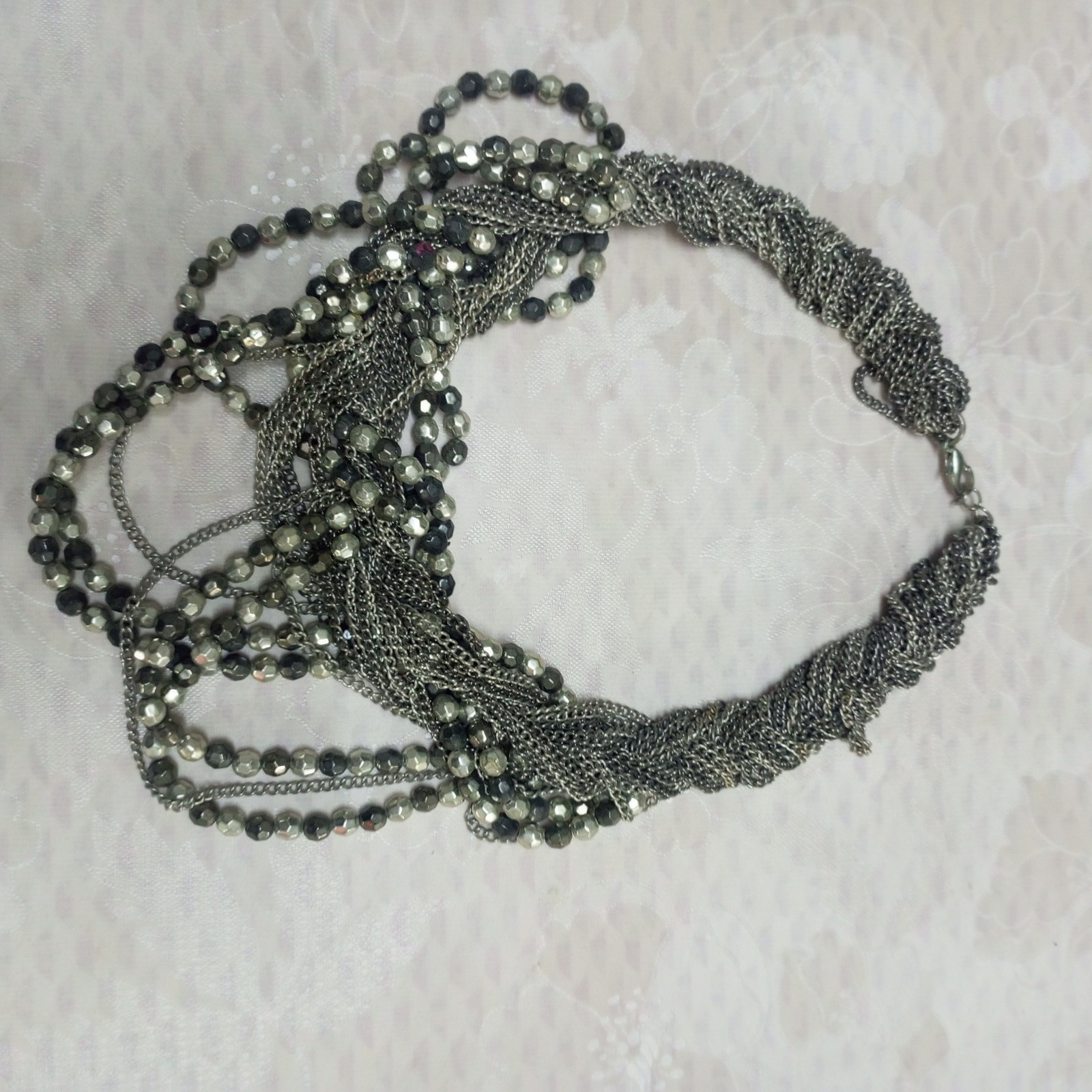Vintage Short Haevy Large Silver Grey Bearded Necklace Women Accessories Jewelry