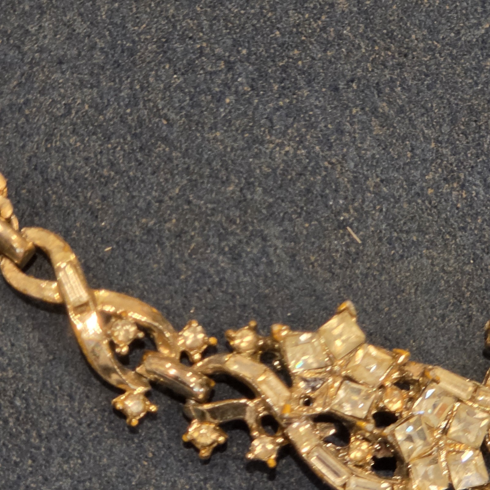 Vintage Gold Tone Clear Rhinestone Choker Necklace Ornate Square Baguette Stones