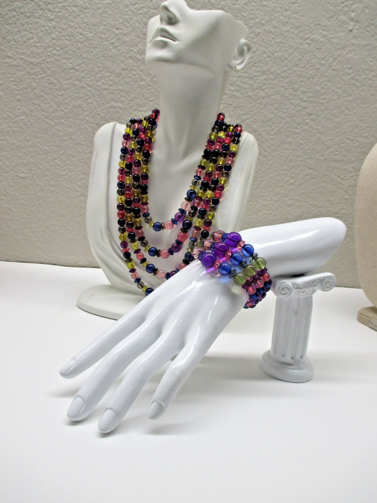Vintage Multicolor Beaded Necklace and Bracelet Set