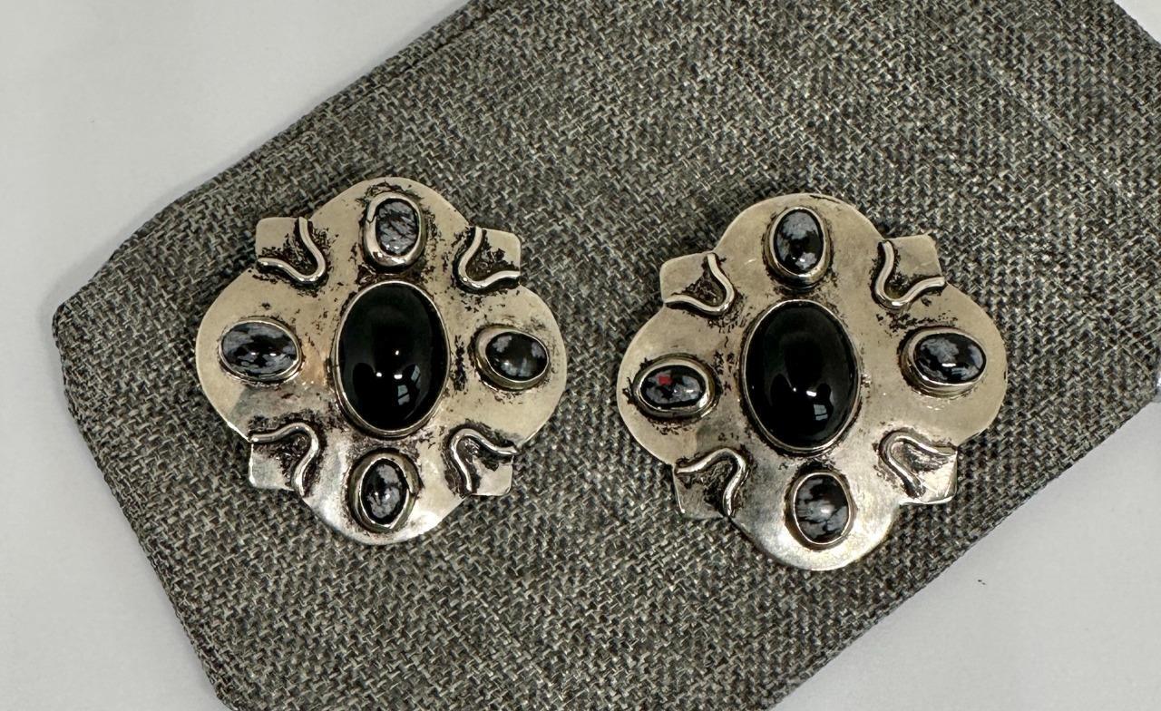 Vikki Carr Estate Native American Onyx Agate Silver Earrings Certificate Authent