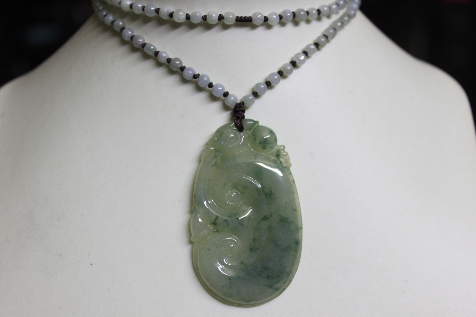 CERTIFIED Grade A Natural Jade Icy Green Jadeite Ruyi Pendant RARE #P1065