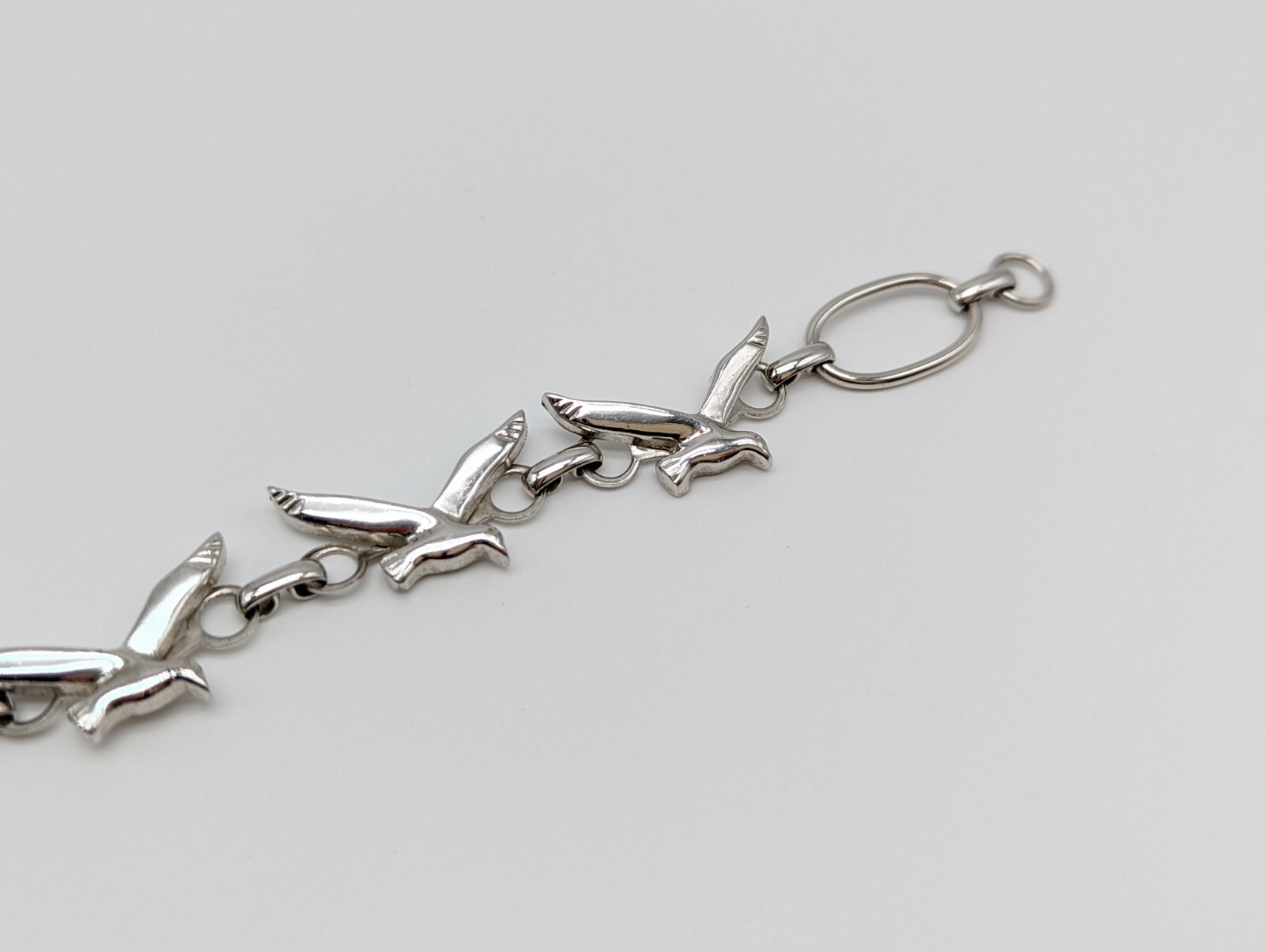 Vintage Silver Tone Flying Stretched Wing Bird Dove Chain Link Bracelet Animals
