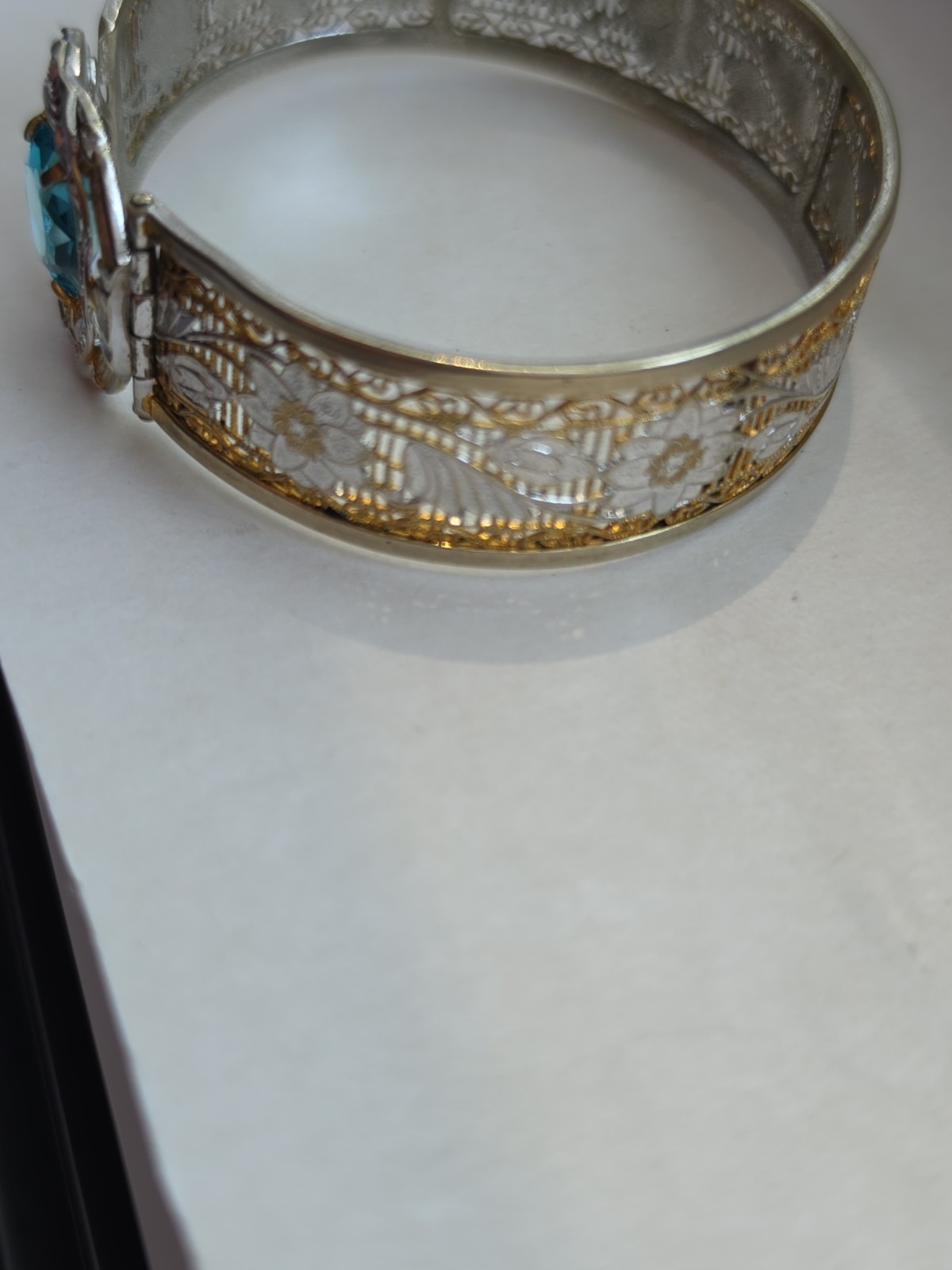 1930s Art Deco Filigree Bracelet Hinged JJ White Mfg Co Pat 1955576 Blue Gem