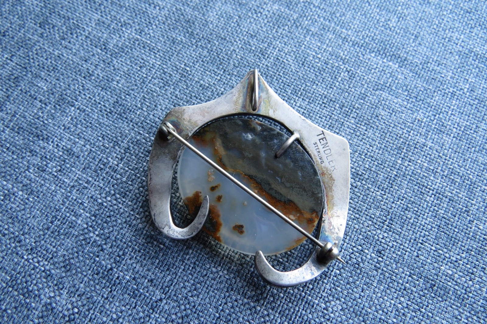 UNUSUAL VINTAGE BILL TENDLER STERLING SILVER & AGATE MODERNIST BROOCH PIN