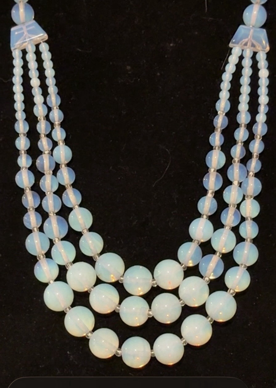 VTG CZECH Art Deco Graduated Blue OPALINE GLASS Triple Strand Festoon NECKLACE