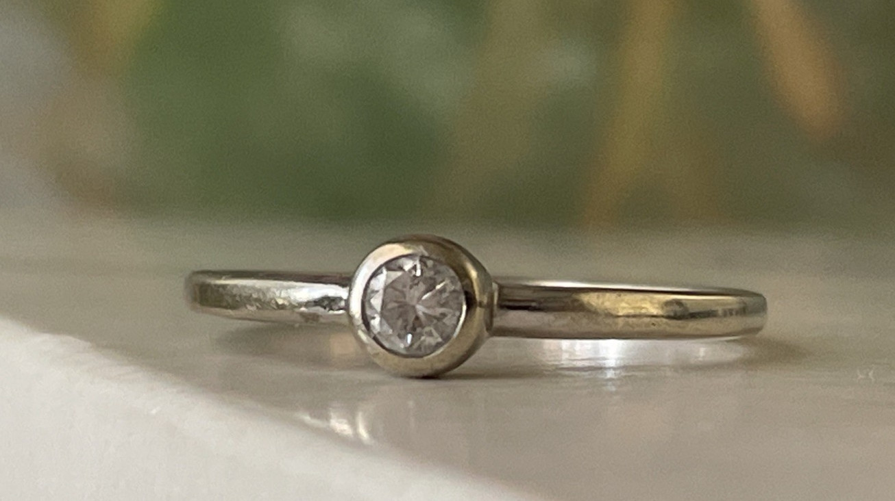 Simple Stackable Petite 14K Gold CID Clyde Duneier Ring Sz 6.5 and 1.38 g