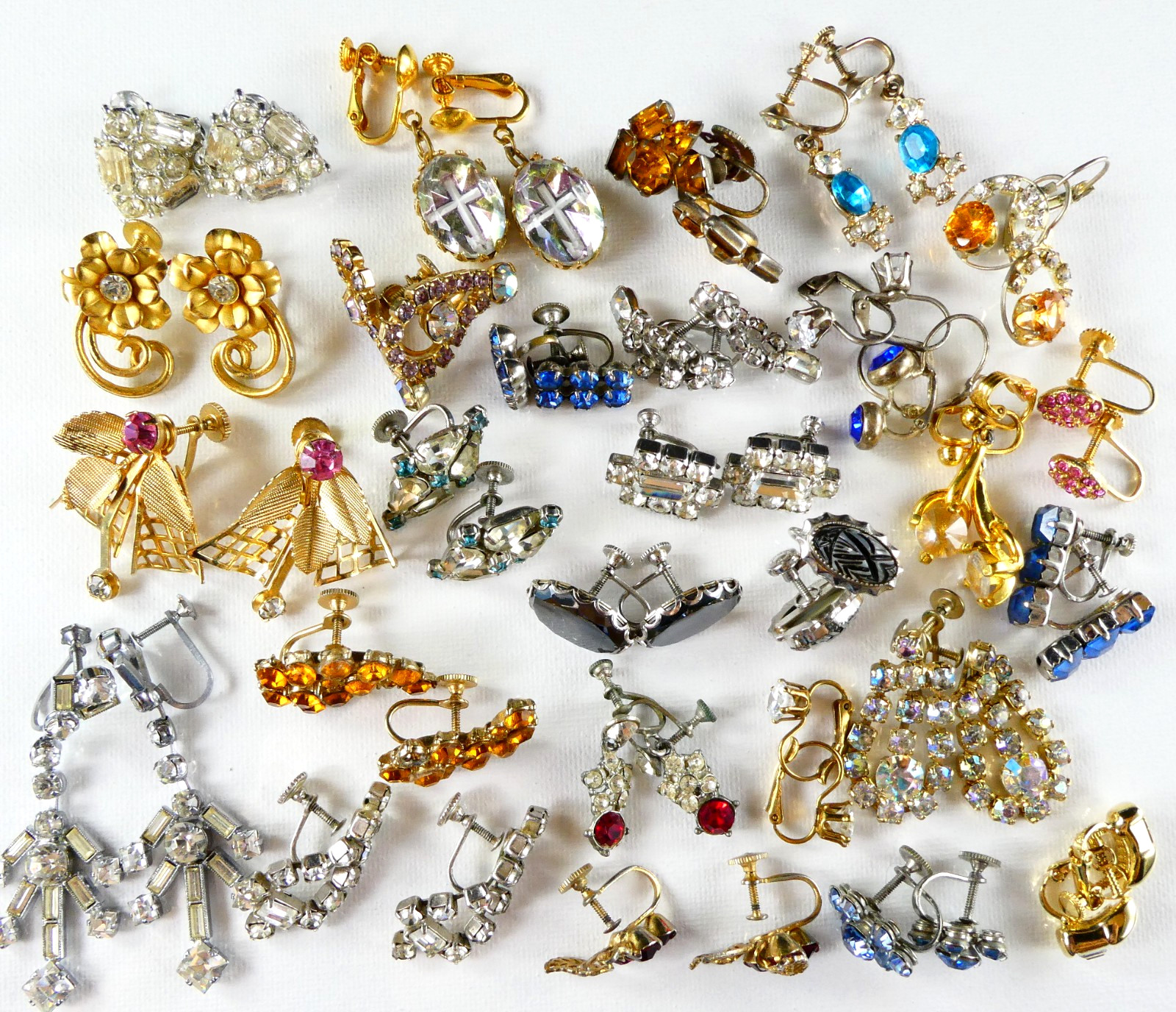 Vintage Rhinestone Screw Back Earrings Lot 25 Pairs ALL SPARKLE Multi Color Stns