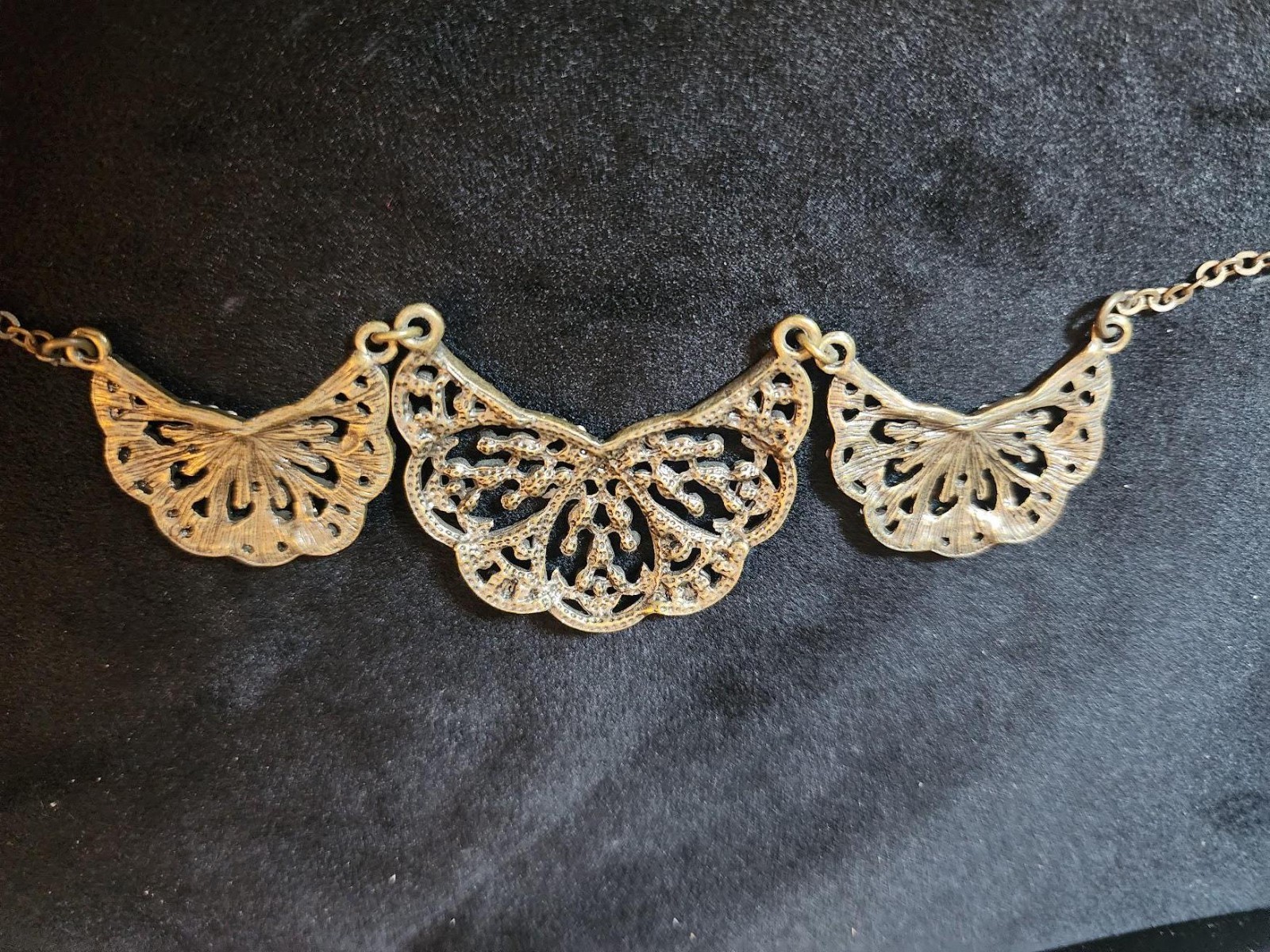 Vintage Rhinestone Filagree Bronze Jewelry Set