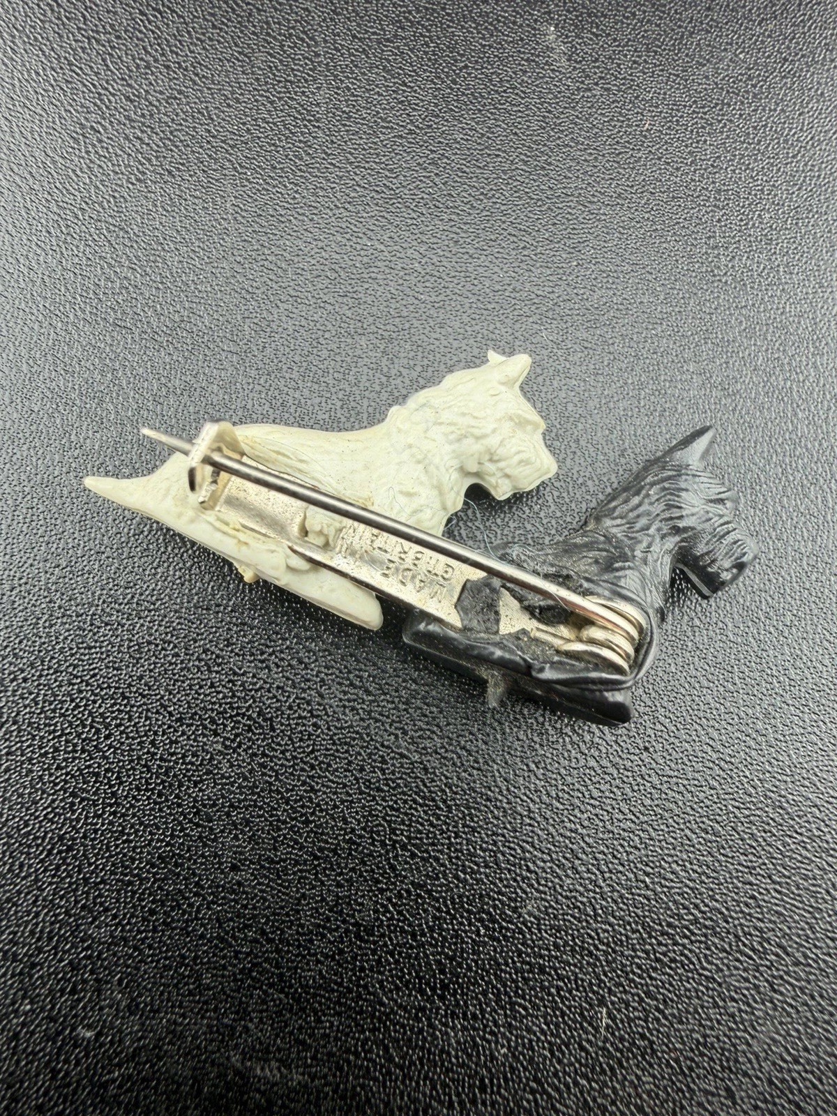 Vintage Scottish Terrier Scotty Dog Bar Brooch Pin Great Britain