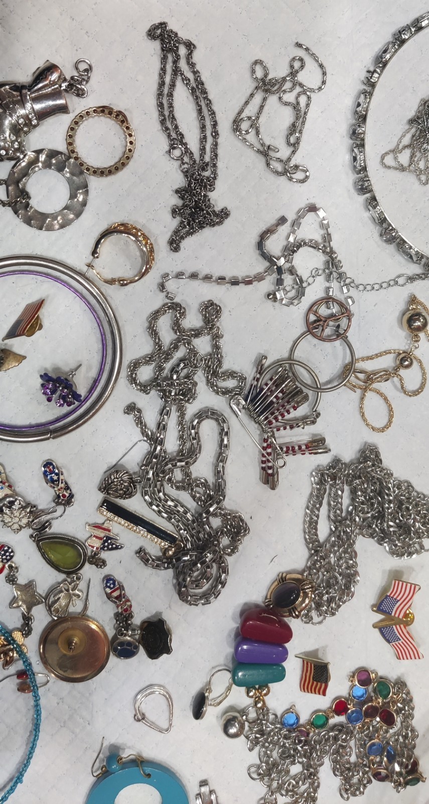 1.5 Lb. Bag Of Estate Costume Jewelry Parts/Pieces