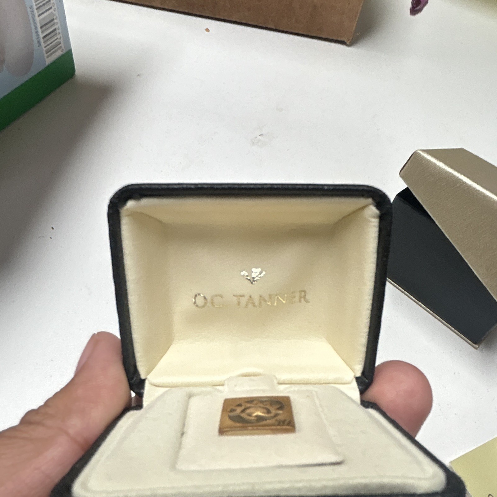 O.C. Tanner Square Gold Tone Pin Lapel/Brooch No Stone Unisex Adults