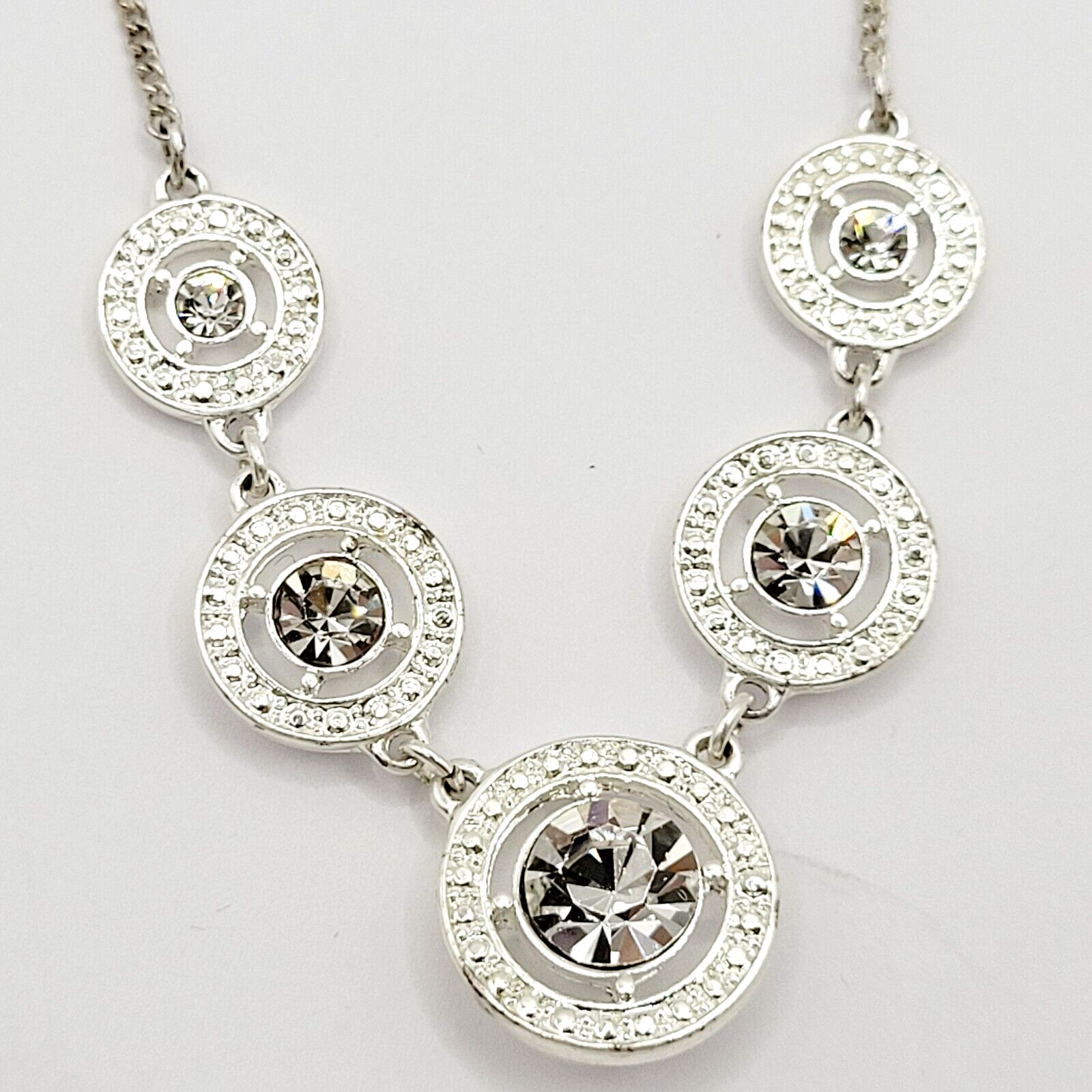 Avon NRT Professional Sparkling Rhinestone Silver Tone Metal Vintage Necklace