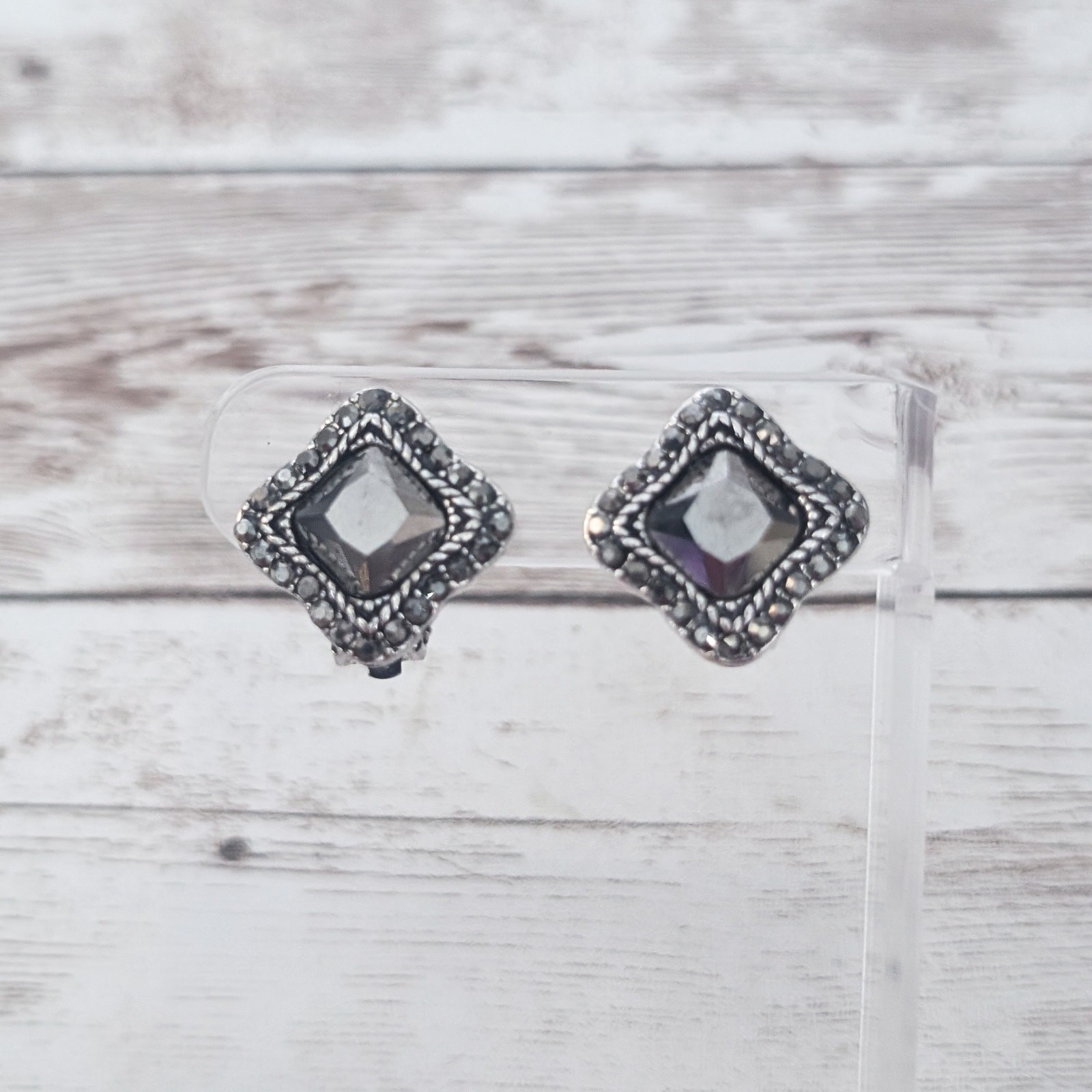 Vintage Clip On Earrings Silver Tone & Dark Grey Unusual