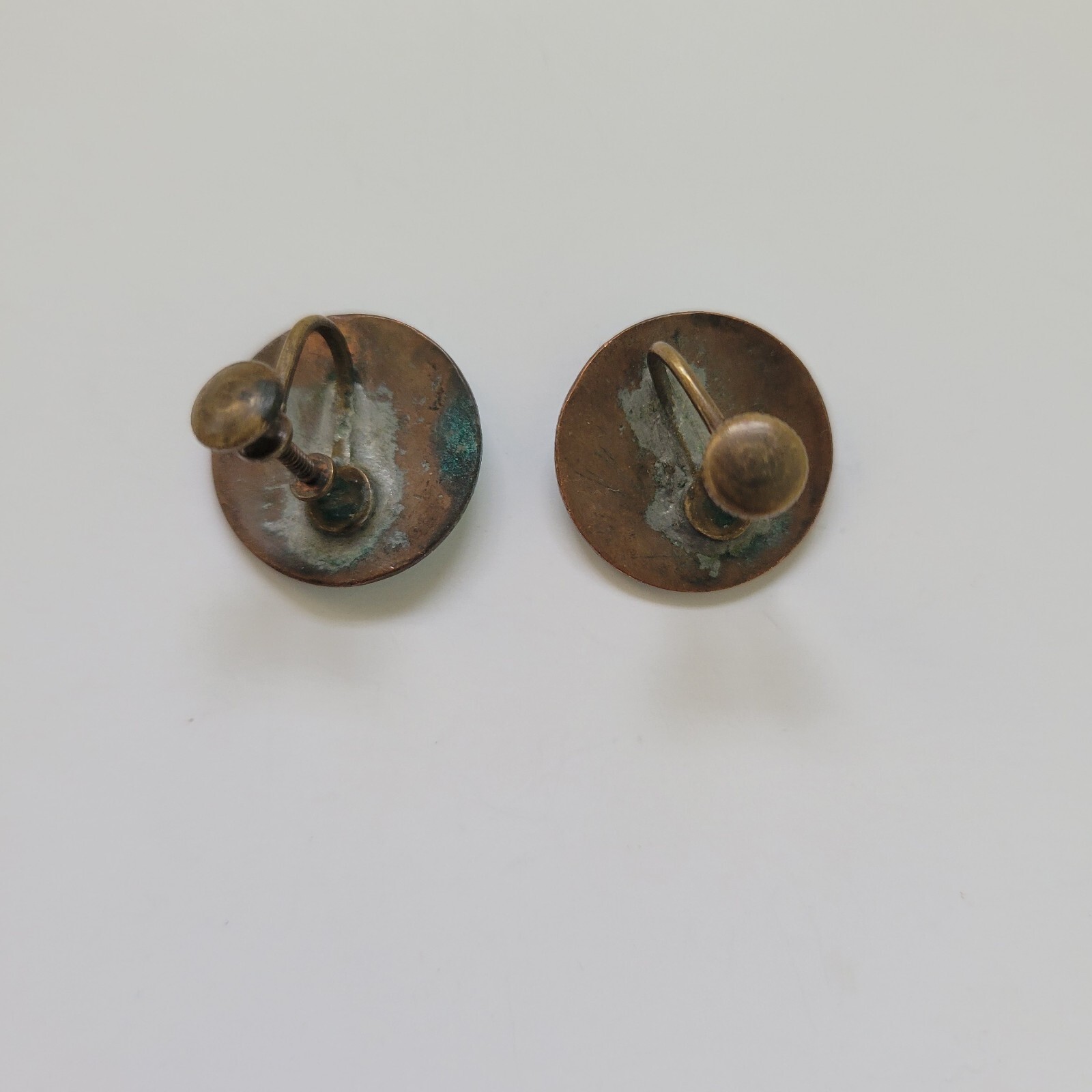 Vintage Copper and Enamel Screwback Earrings Round Turquoise Color .75 Inches