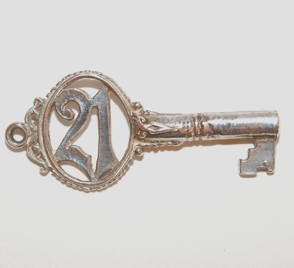Vintage Sterling Silver 21st Birthday Anniversary Key Charm 2.6g
