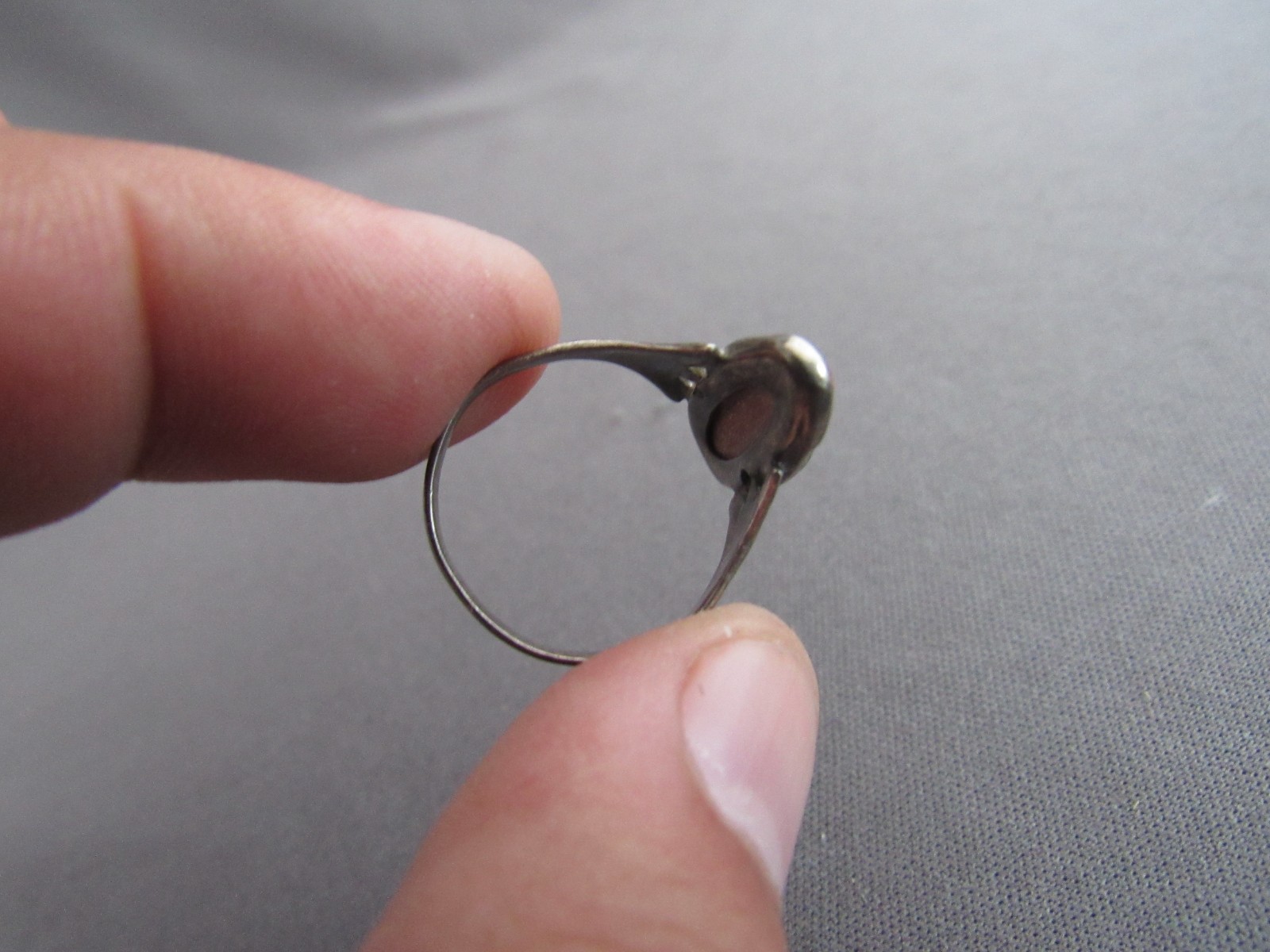 VINTAGE STERLING ELONGATED SHIMMER SUN STONE RING SIZE 7