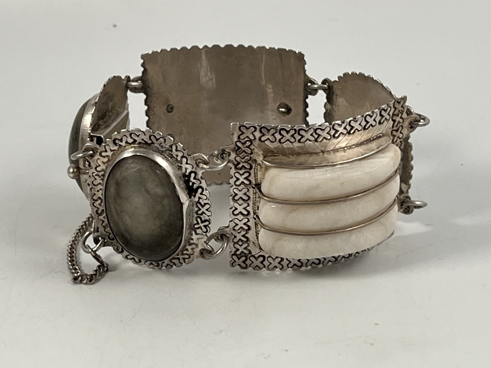 VINTAGE SILVER MEXICO BEIGE & WHITE AGATE PANEL BRACELET 7.25