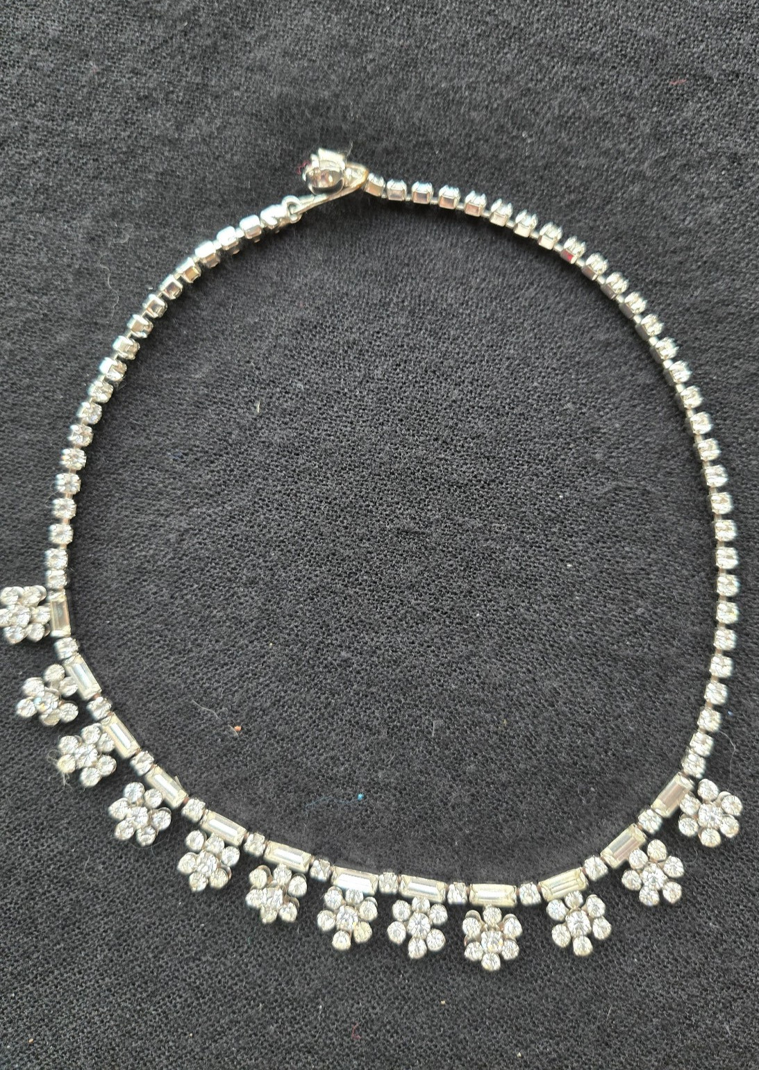 Vintage Rhinestone Floral Motif Wedding Necklace 14″ Choker Length