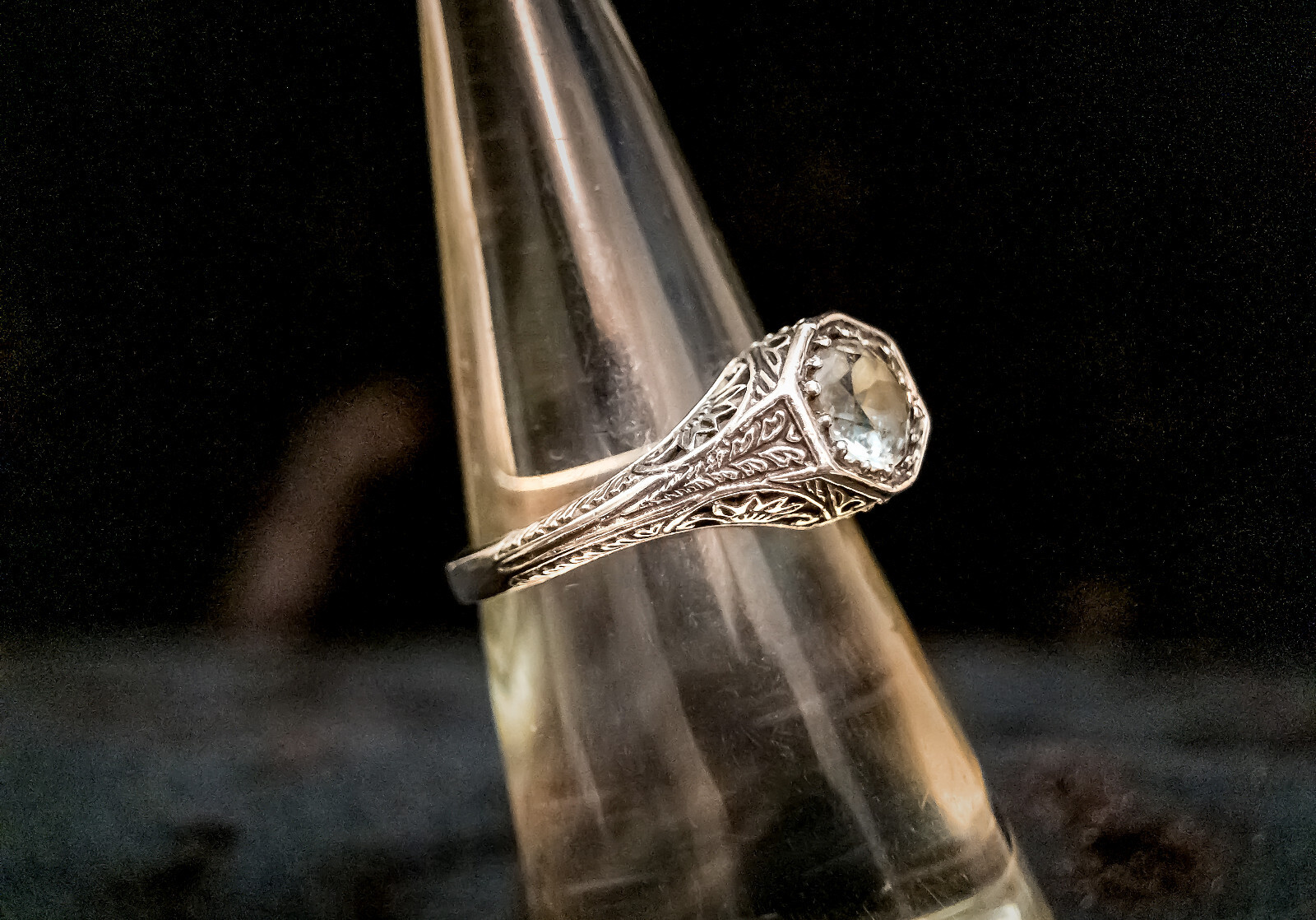Vintage Sterling Silver Filigreed Openwork Ring with Glass Stone