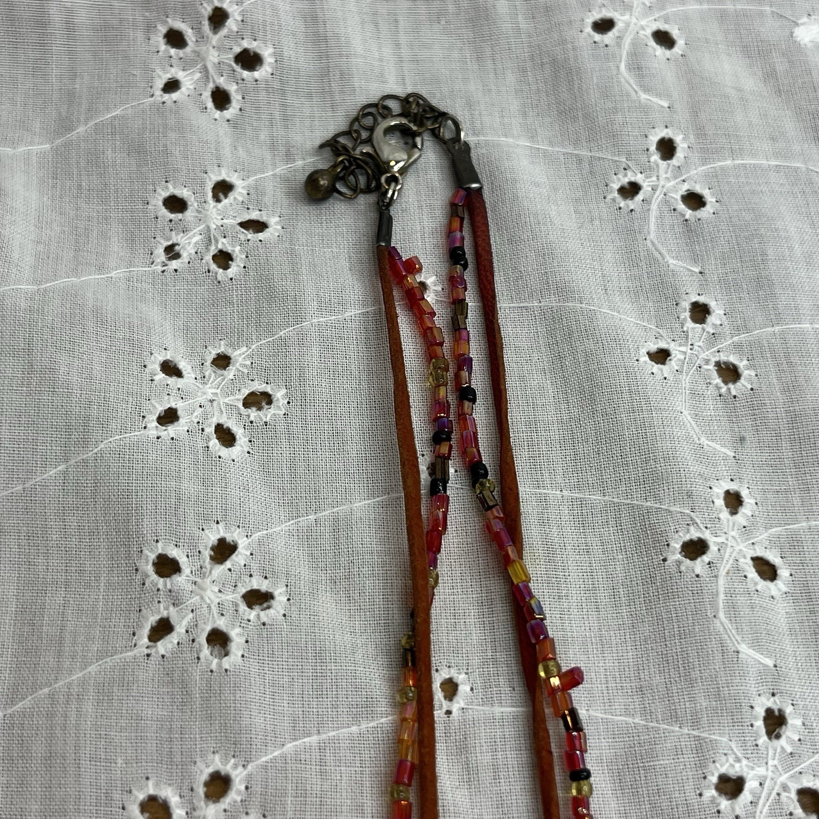 Vintage Hand Painted Hibiscus Mother of Pearl Beaded Necklace