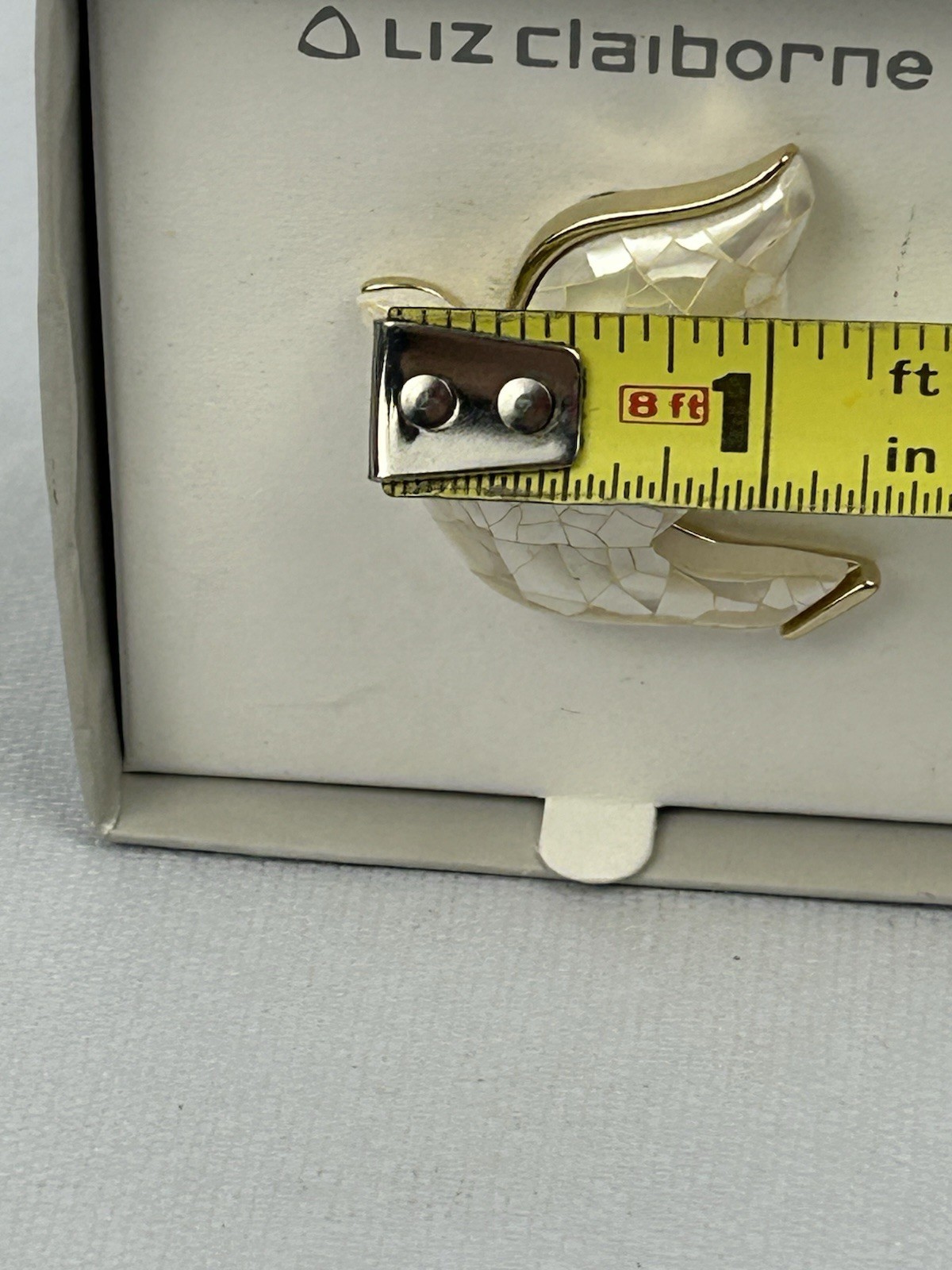 Liz Claiborne Dove Brooch Pin White Mosaic Gold Tone Peace Bird Gift