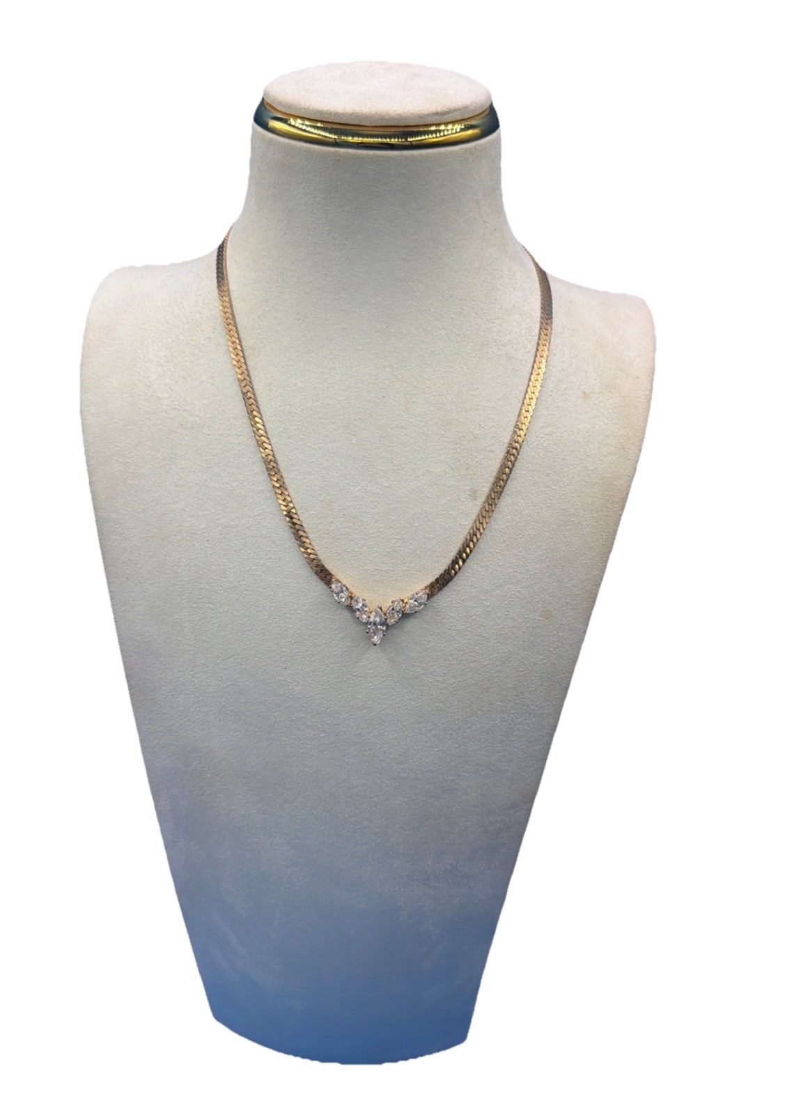 Retro Gold Plated Necklace – V‑Shaped Marquise Crystal Pendant Elegant Vintage