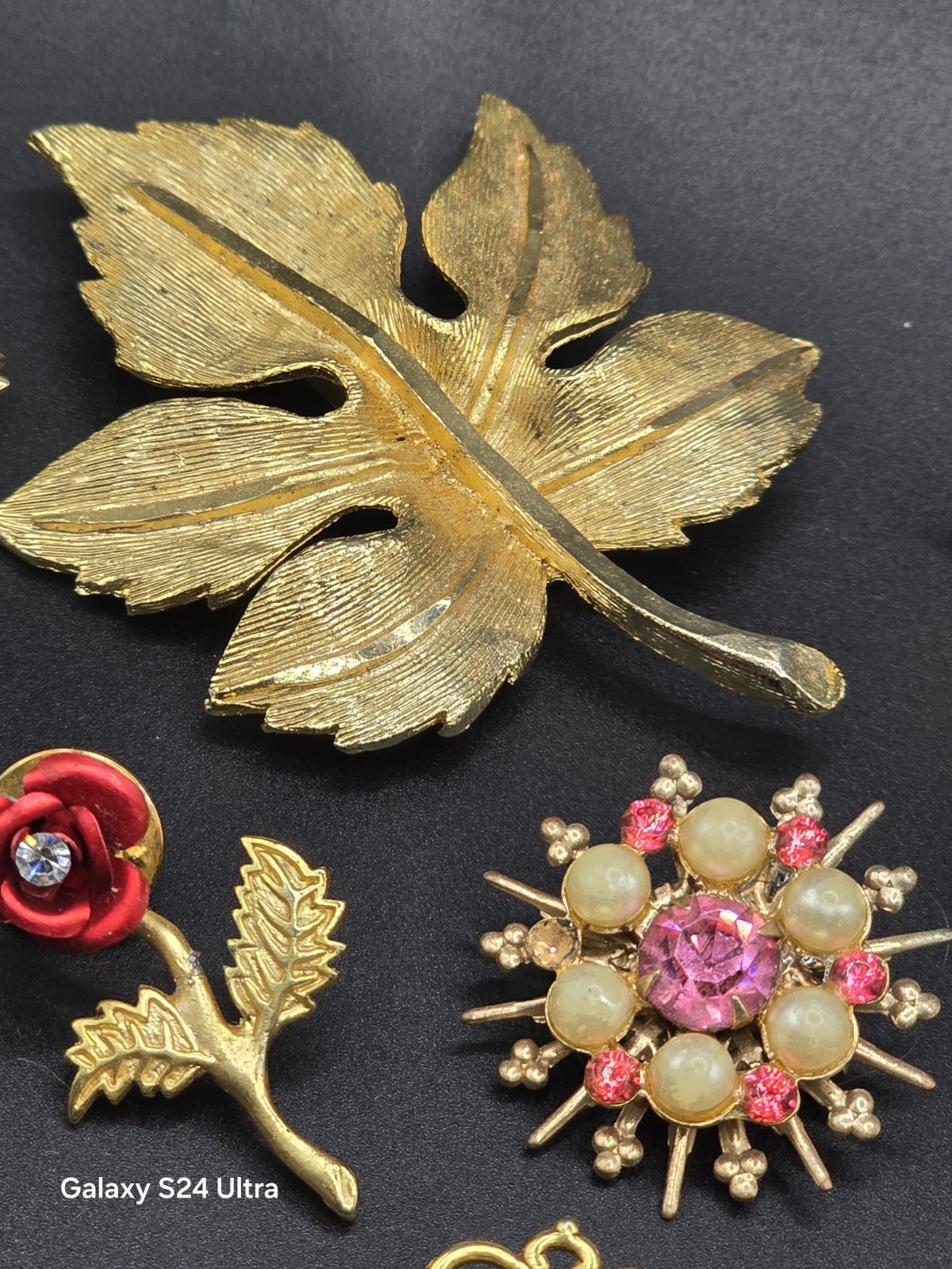 Vintage Costume Jewelry Brooch Lot 18pc Black Butterfly Neptune Sea Dragon Rose