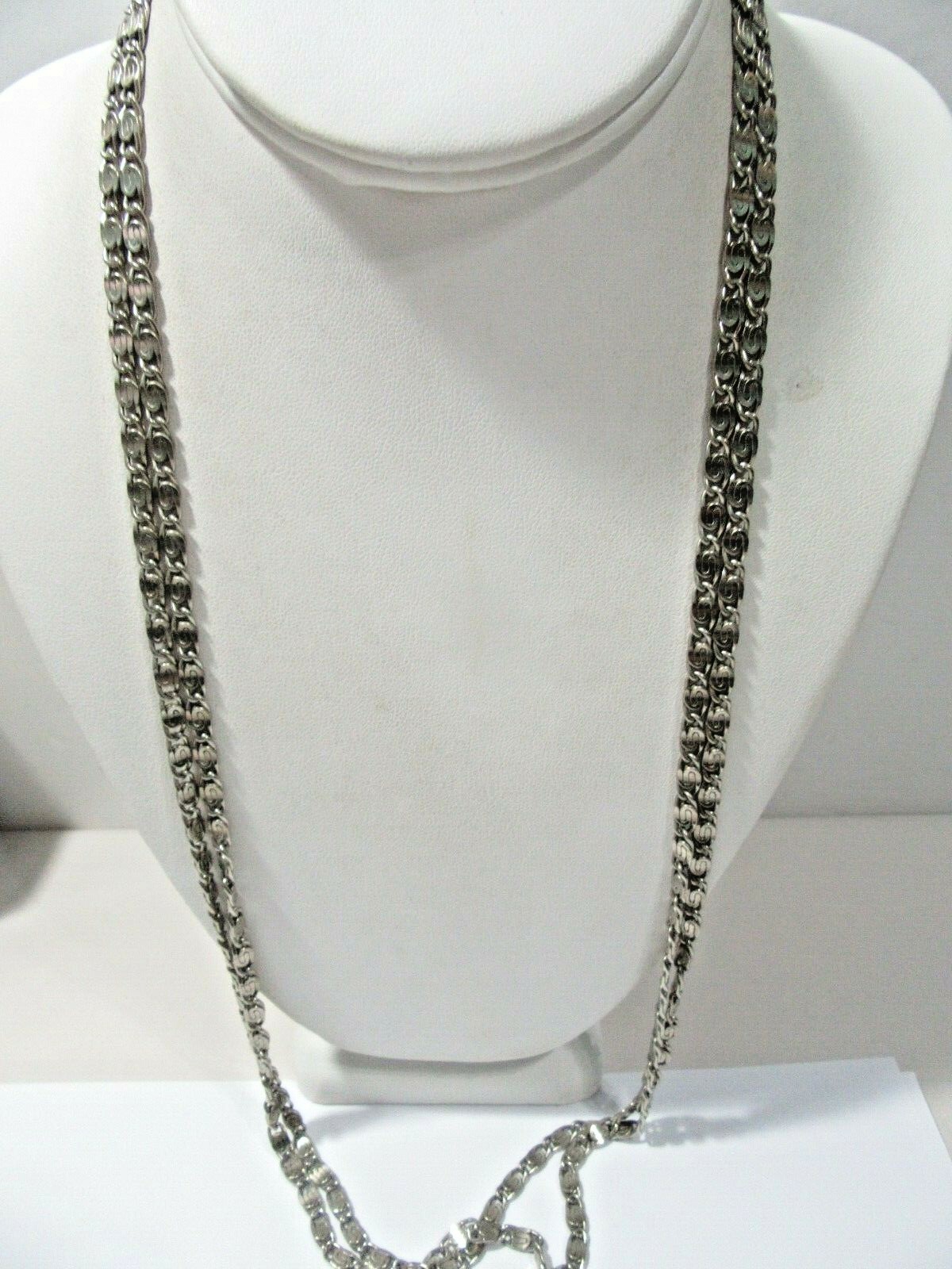 VINTAGE PAPER CLIP CHAIN LONG SILVER TONE FASHIONABLE TRENDY