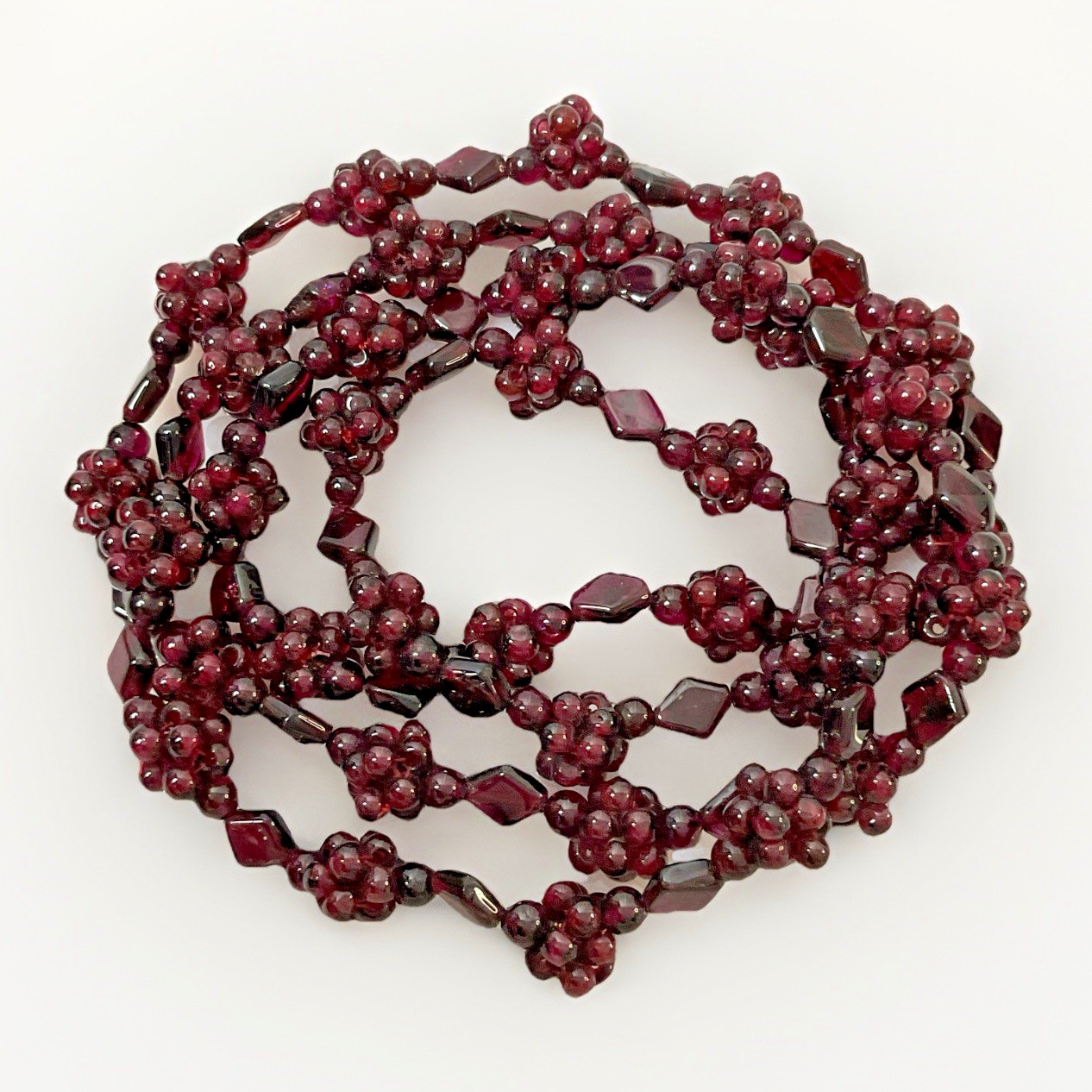 Bohemian Garnet Grape Cluster Necklace Vintage 34″ Long 90 grams