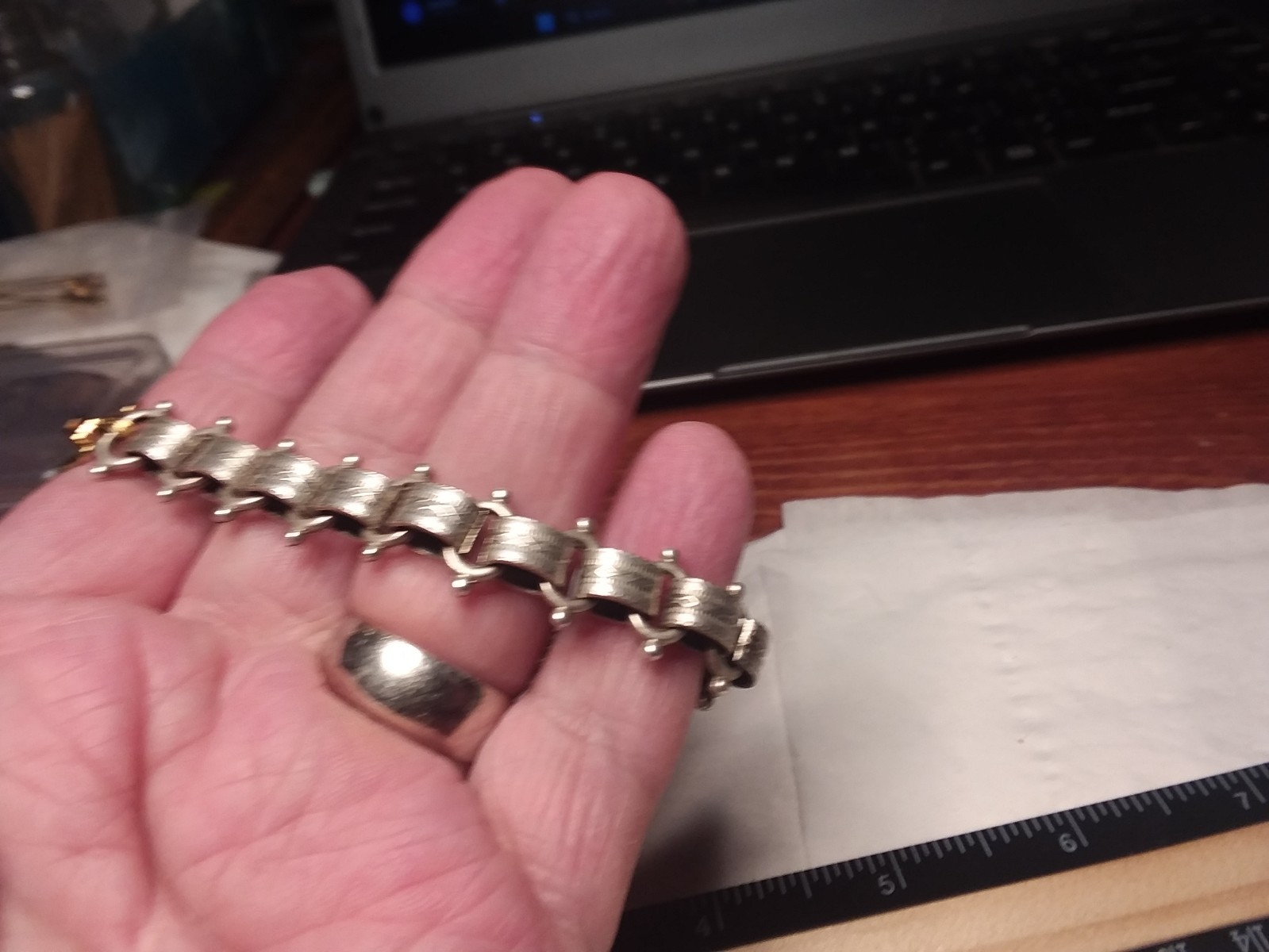 7.25″ Pewter Tone Victorian Revival Bookchain Bracelet 03-01-2026