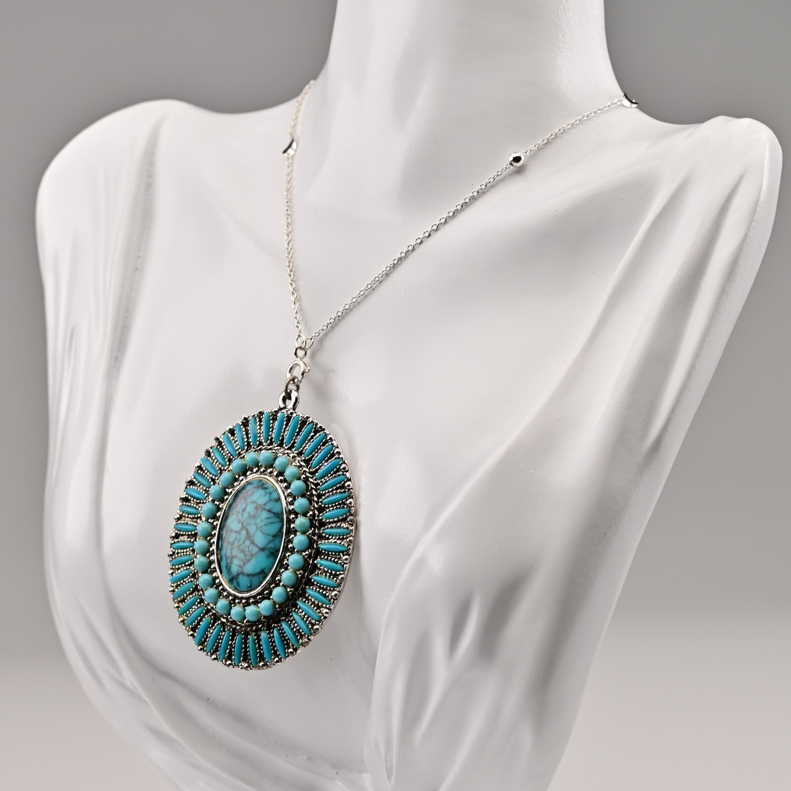 Original Vintage Native Silver Faux Turquoise Gemstone Pendant Estate Necklace