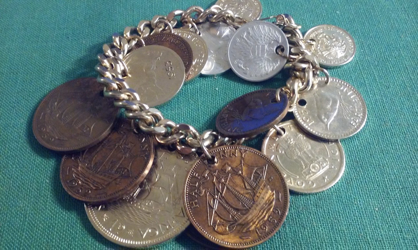 Vintage 15 RARE 1950’s Coin Charm Bracelet South Africa, India, Osterreich 8″