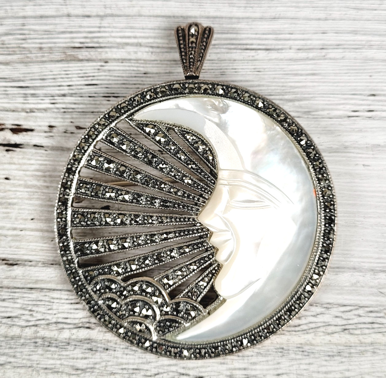 SIGNED VINTAGE BIG CRESCENT MOON MOP MARCASITE STERLING SILVER 925 PENDANT PIN