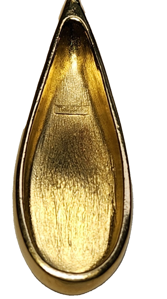 Vintage Trifari Pave Rhinestone Teardrop Pendant Necklace Gold Tone Snake Chain