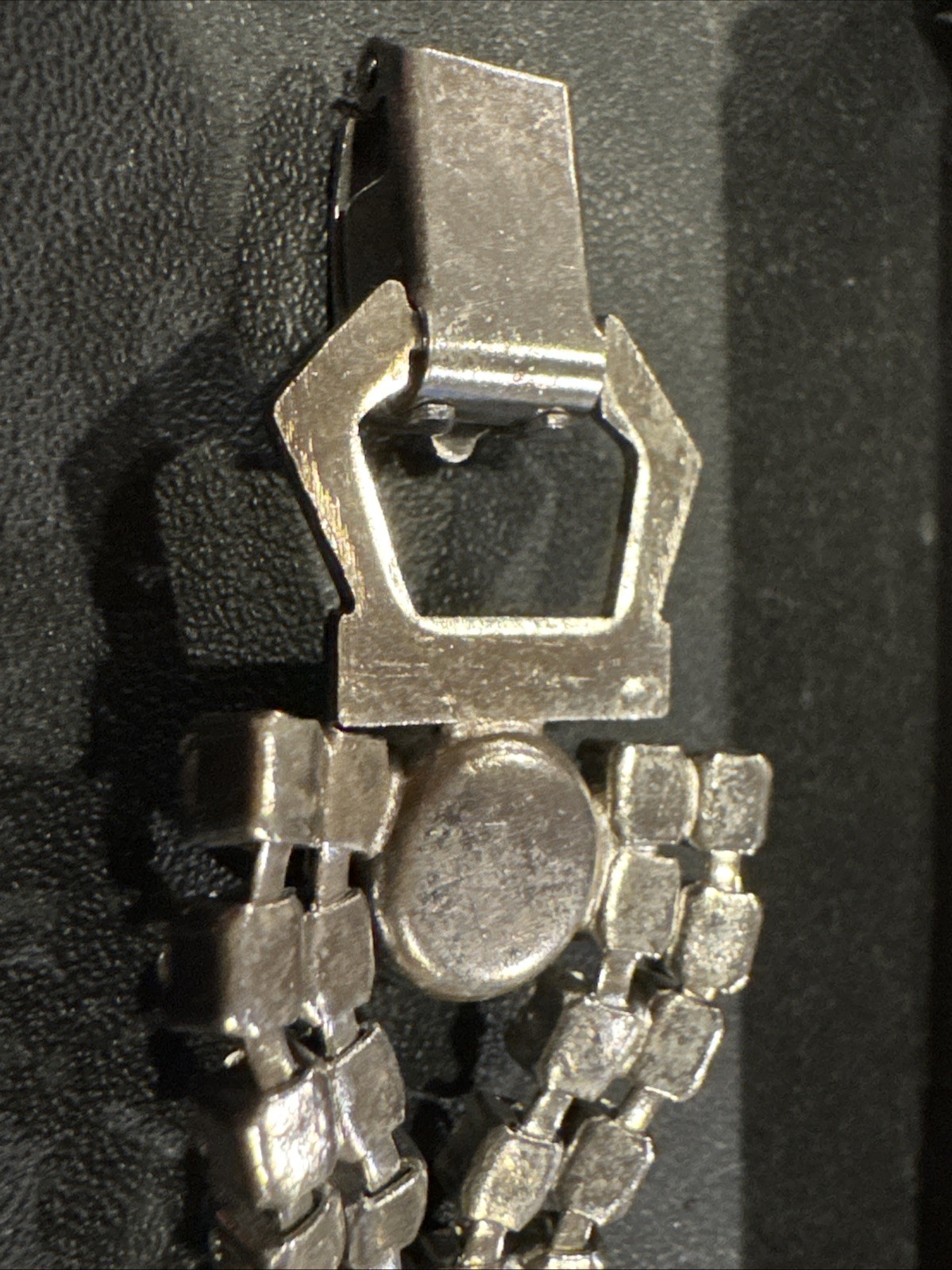 1940’s Elegant Prong-set Rhinestone Bracelet Unsigned