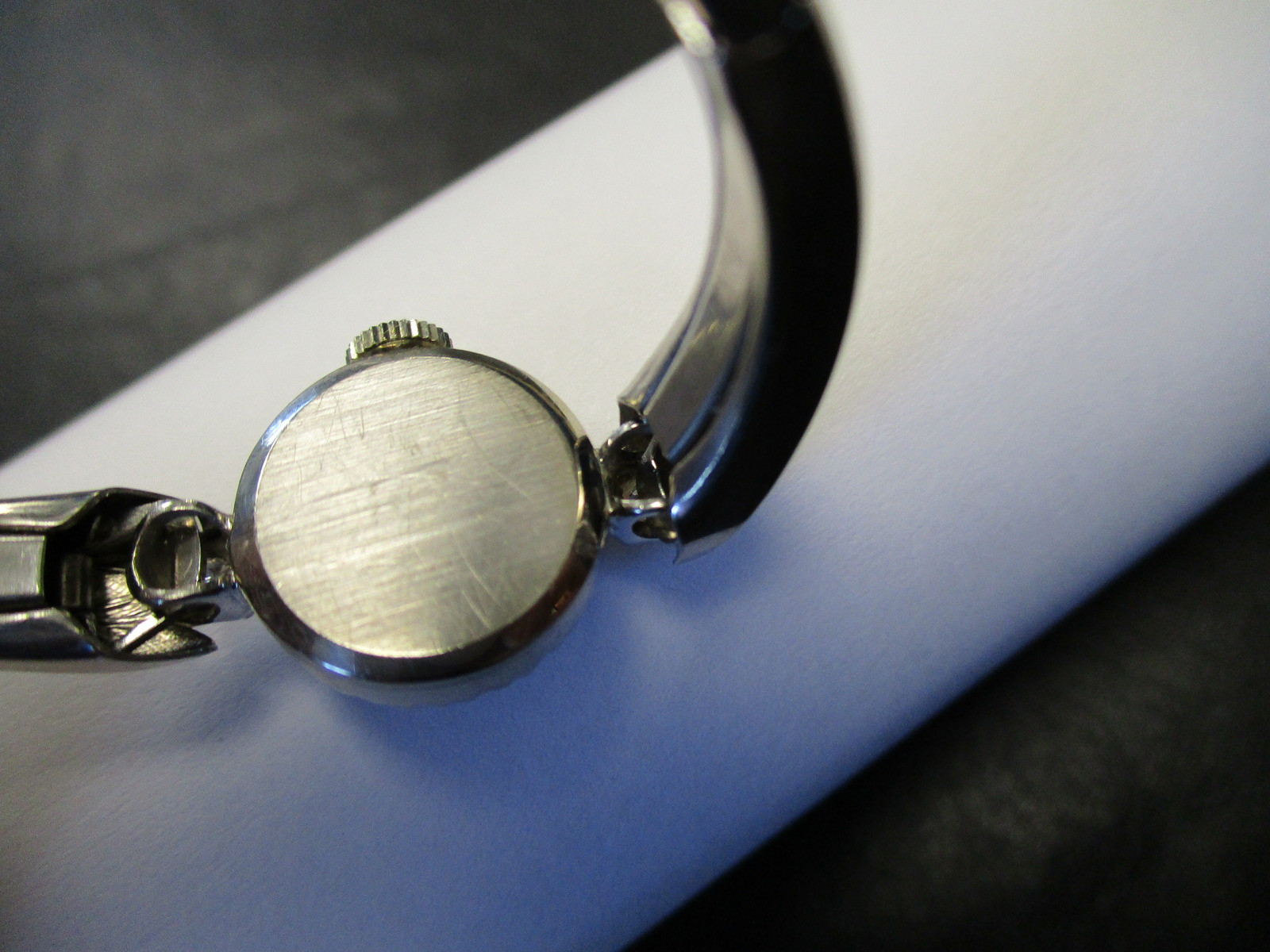 VINTAGE WYLER INCAFLEX LADIES 14K WHITE GOLD & DIAMONDS WRISTWATCH