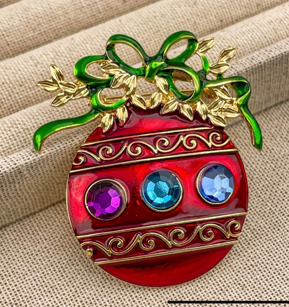 Christmas Red Ornament Brooch Box included