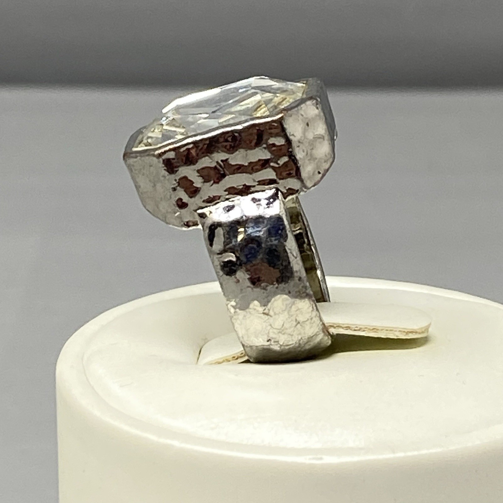 Large Rhinestone Ring Clear Glass Silver Tone Band Bezel Set Wide Band Sz 7.75