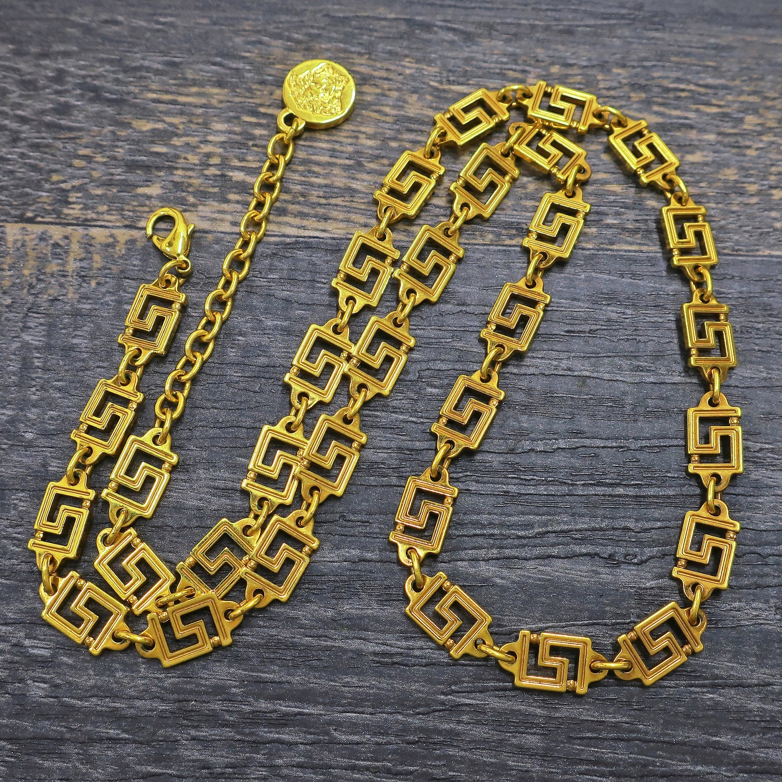 VERSACE Gold Plated Medusa Chain Necklace Pendant #1367c Rise-on