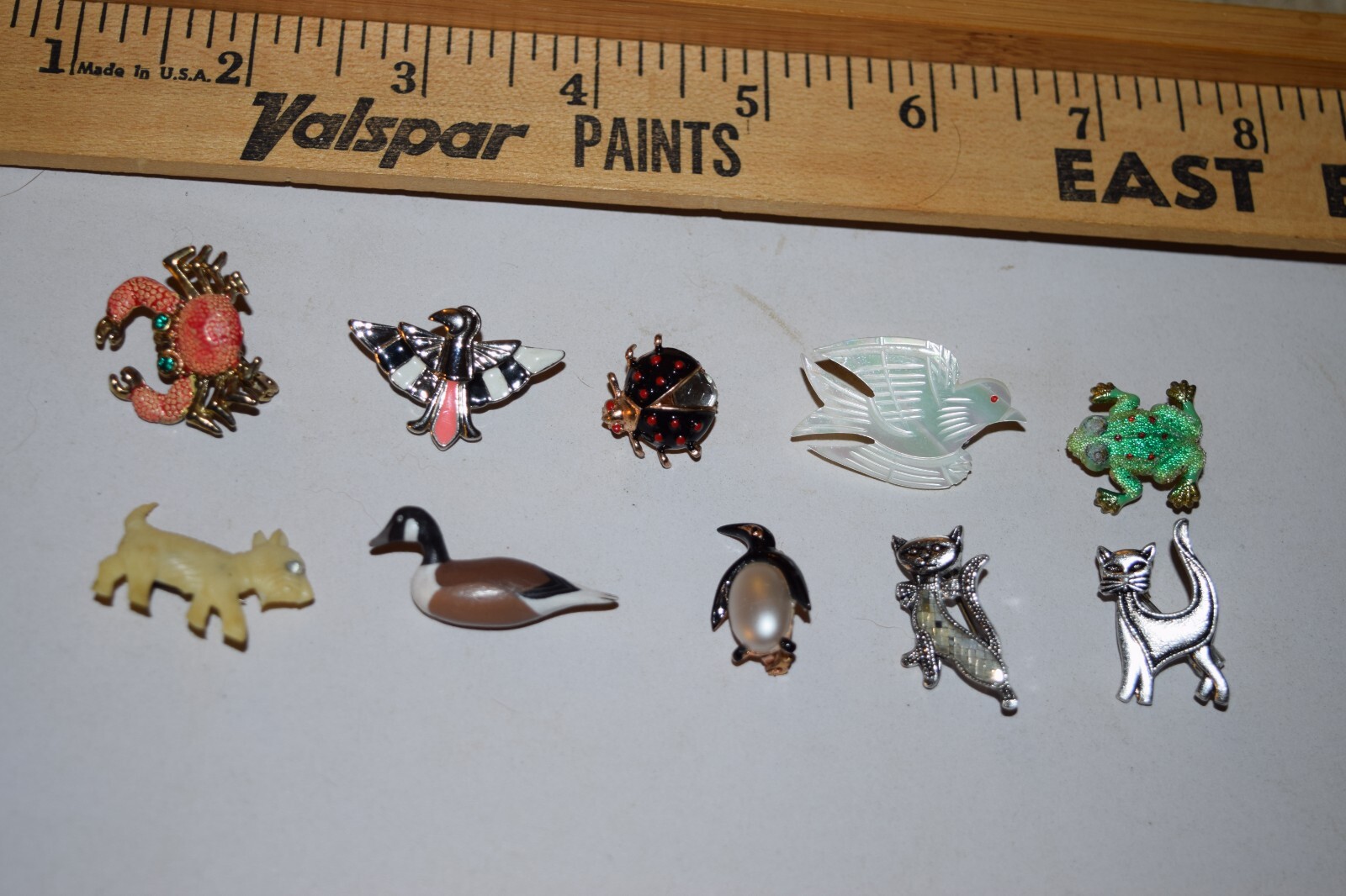 Vintage to now lot of 10-3 Korea-3 Taiwan-3 Japan-1 Hong Kong pins
