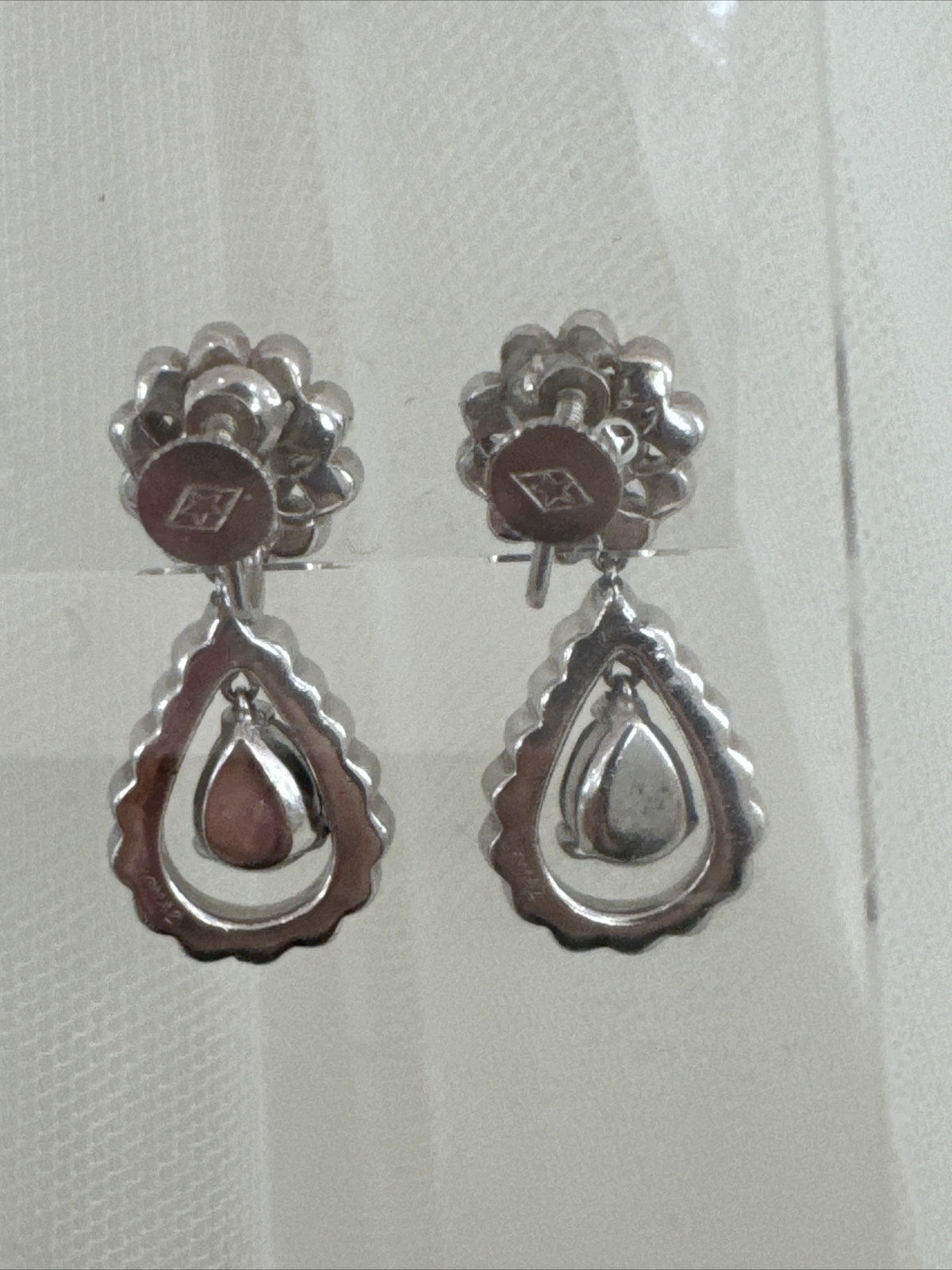 Beautiful Art Deco Rhinestone Emerald Drop Earrings For Any Occasion