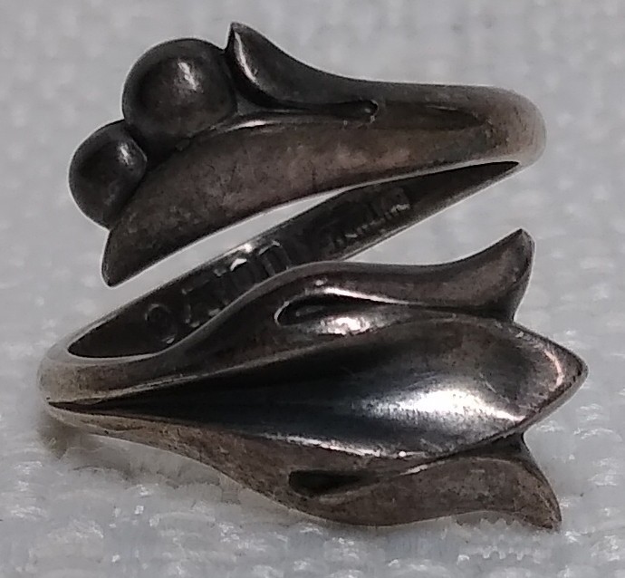 VINTAGE AVON STERLING SILVER LILY TULIP FLOWER BYPASS WRAP RING SIZE 7.25