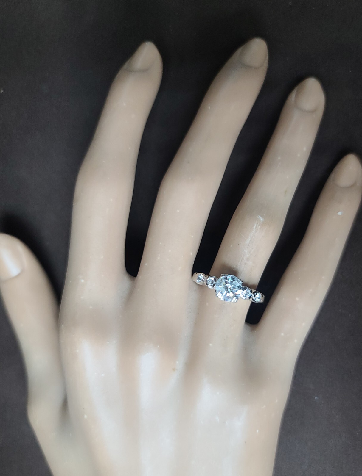 Vintage 14k White Gold Engagement Ring 1.01ct. Natural Round Cut Diamond