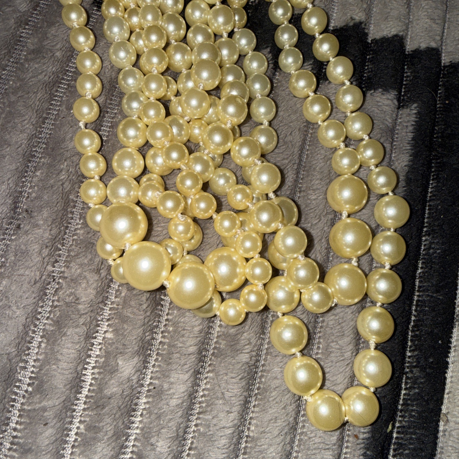 Vtg Nwot J Crew Multiple Strand Cream Pearl Statement Necklace 19″